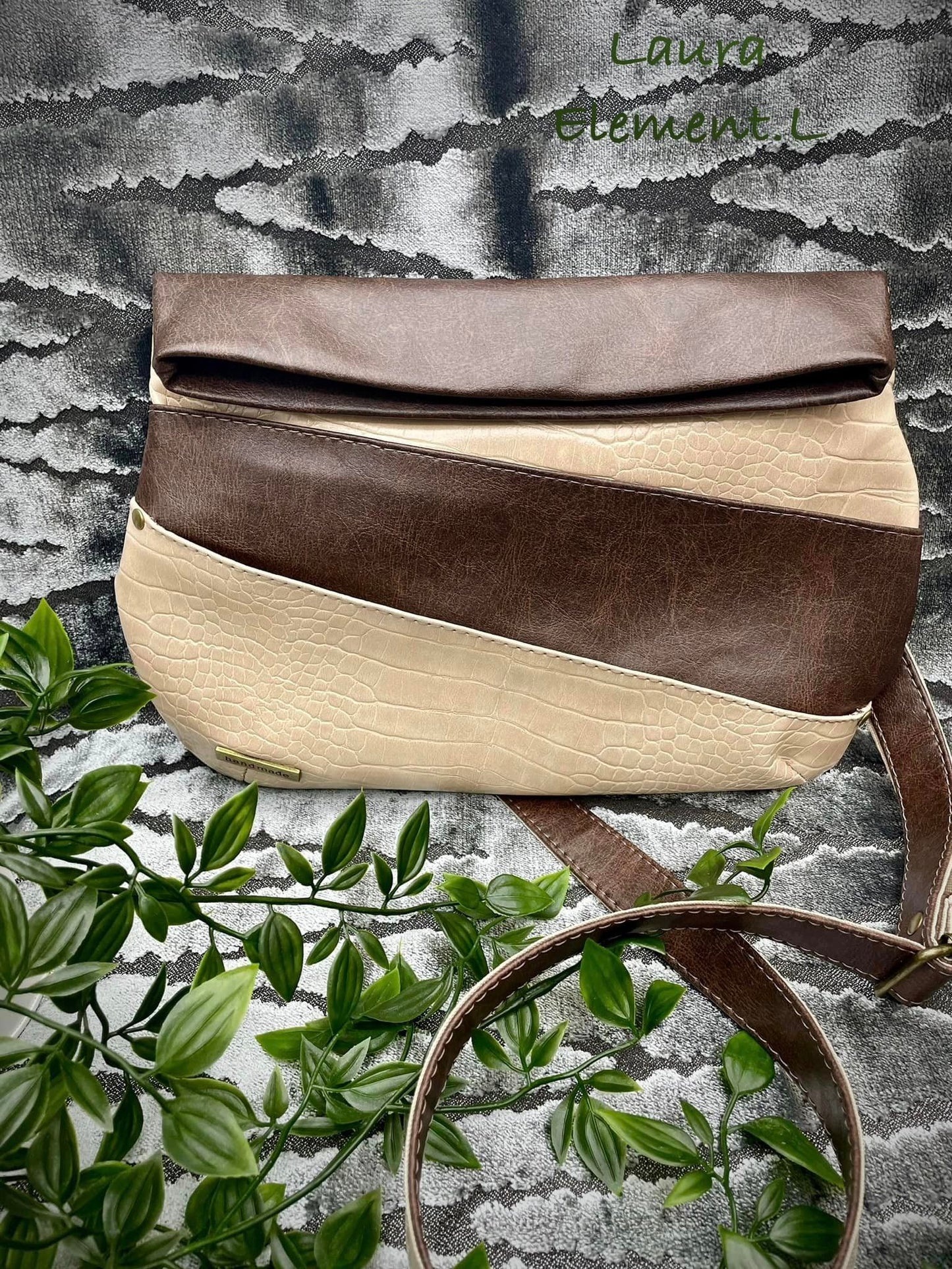 Fibi Fold-Over Cross-Body PDF Pattern