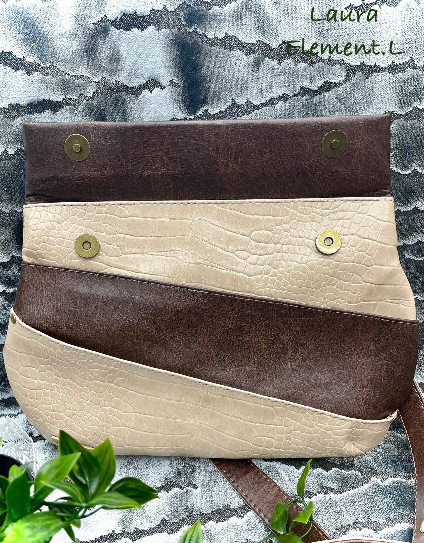 Fibi Fold-Over Cross-Body PDF Pattern