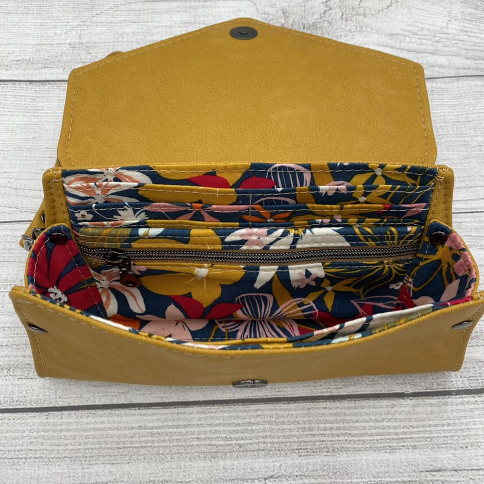 Nettie Clutch Wallet PDF Pattern