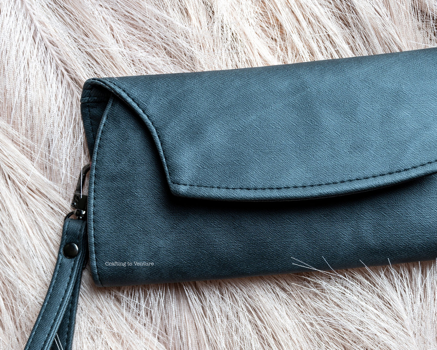 Date Night Deana Clutch Wallet PDF Pattern