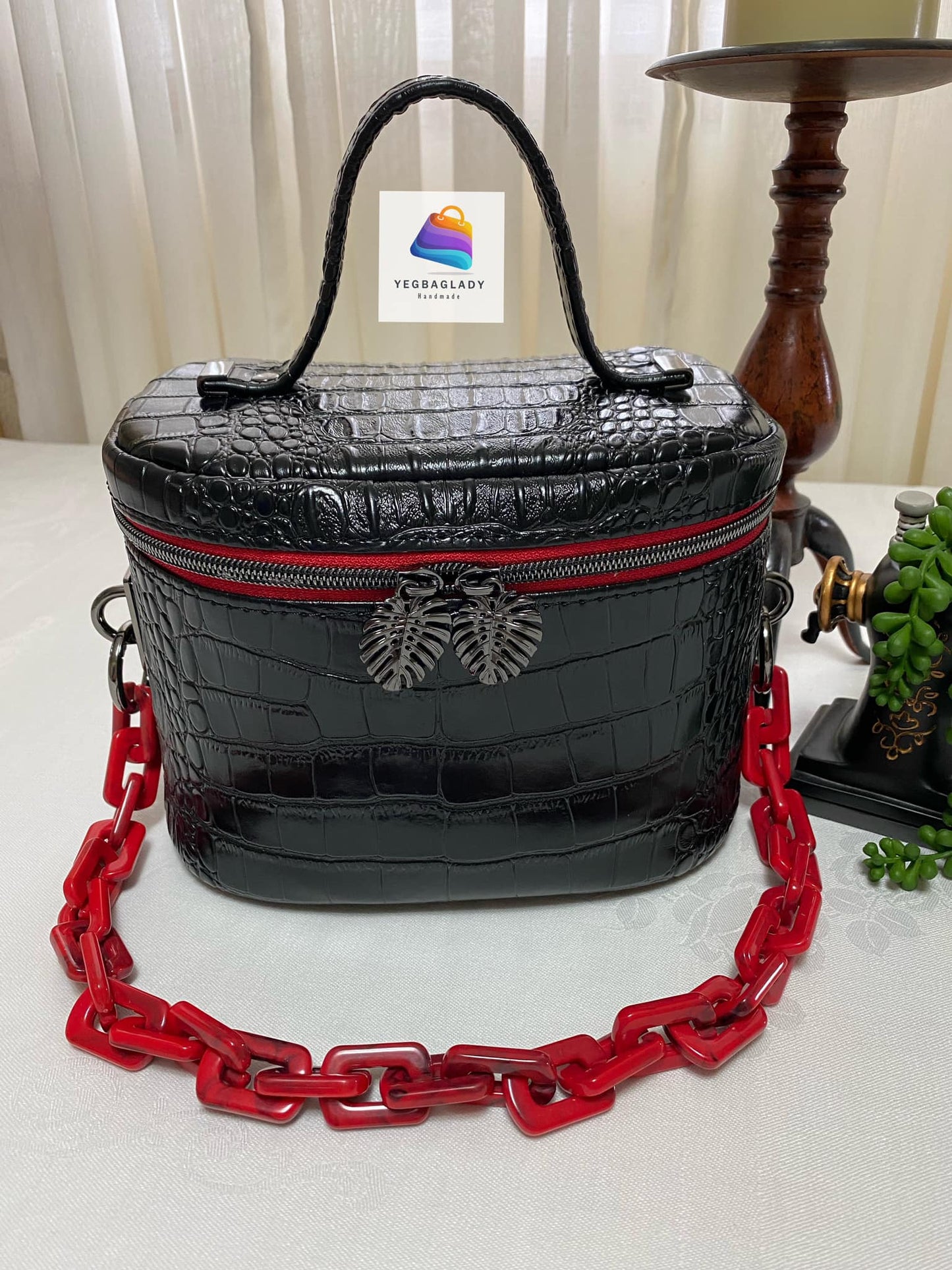 Teresita Train Case PDF Pattern