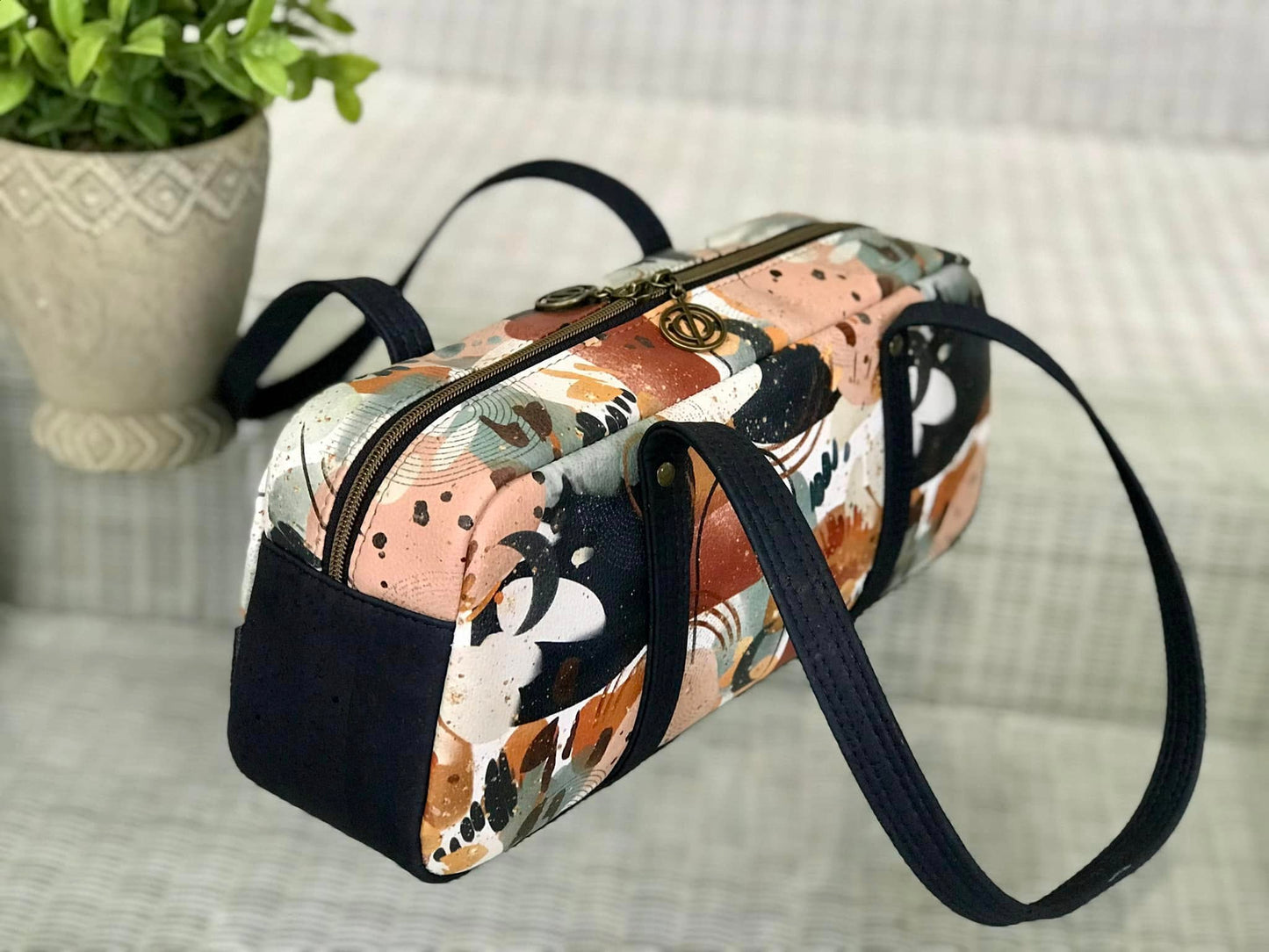 Cassiopeia East West Bag PDF Pattern