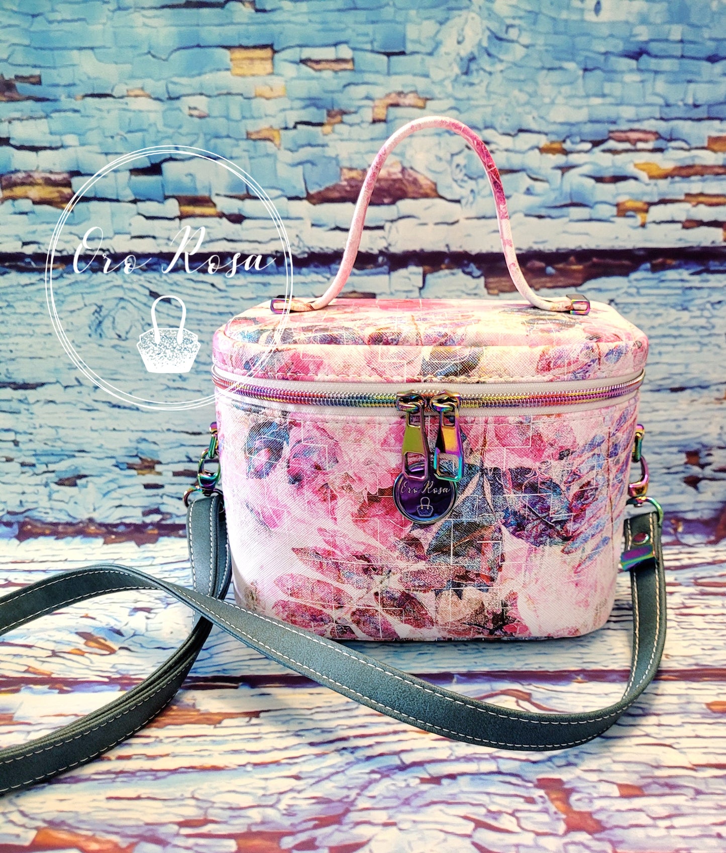 Teresita Train Case PDF Pattern