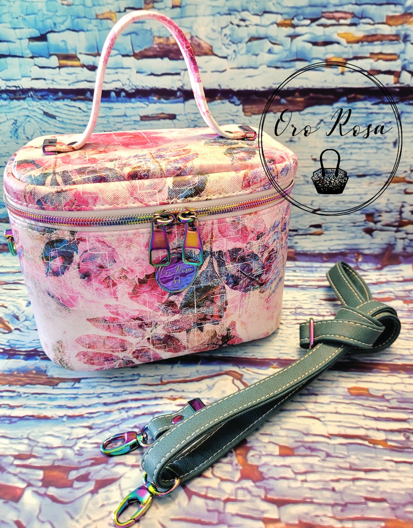 Teresita Train Case PDF Pattern