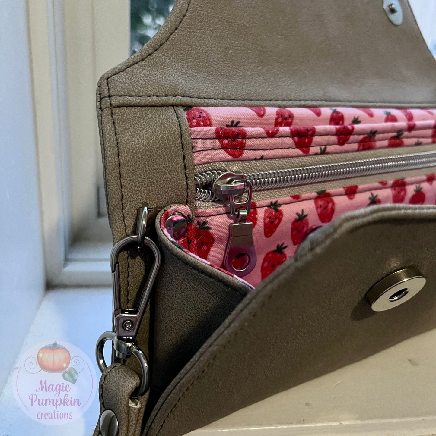 Date Night Deana Clutch Wallet PDF Pattern