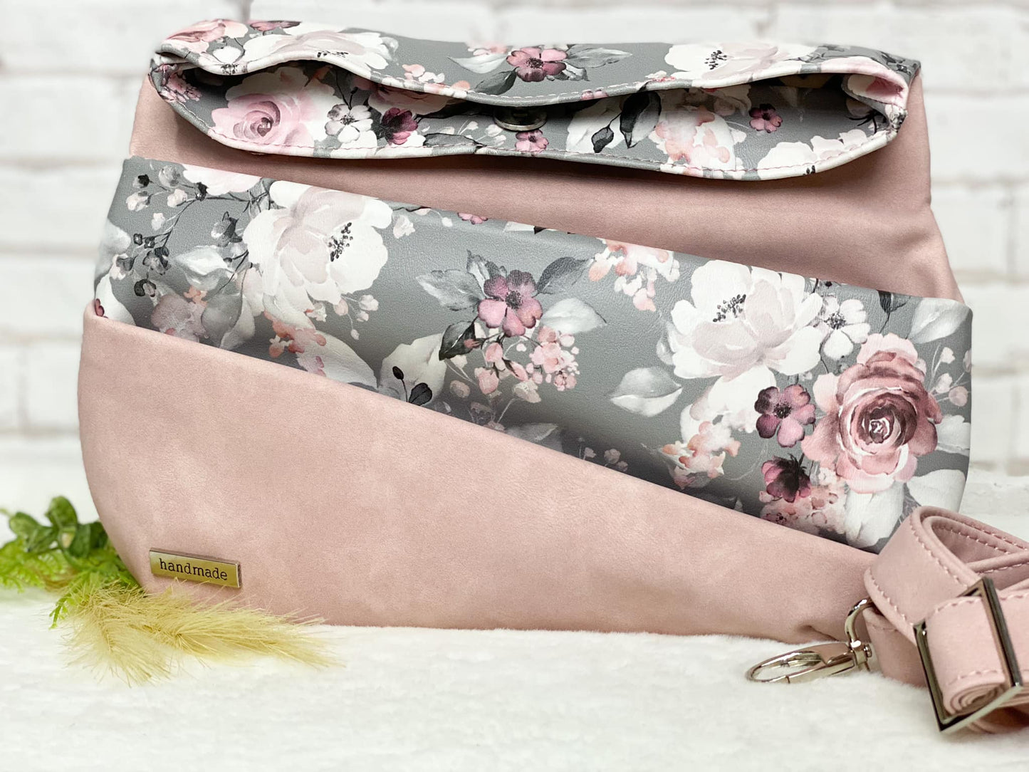 Fibi Fold-Over Cross-Body PDF Pattern