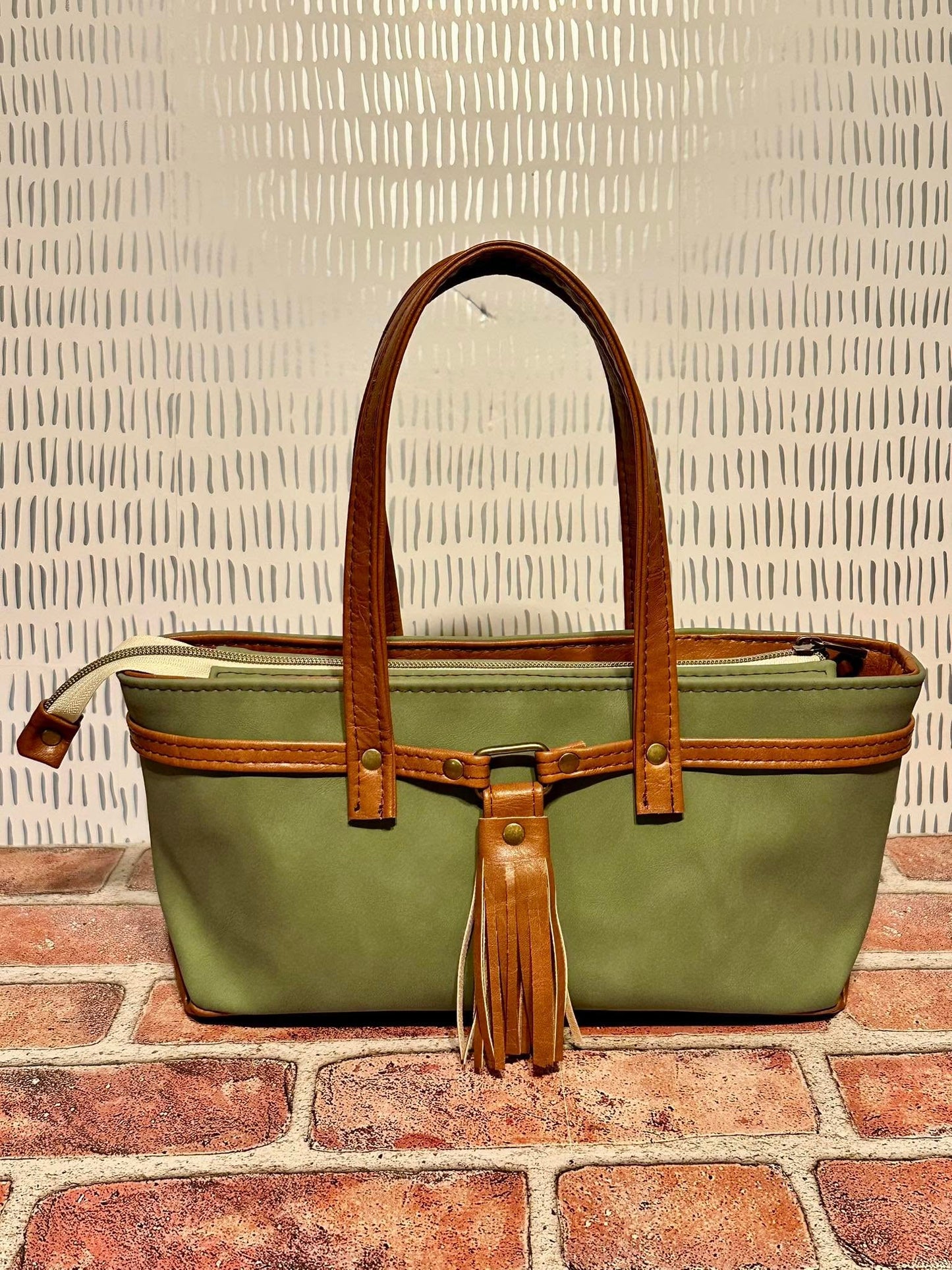 Celeste East West Bag PDF Pattern