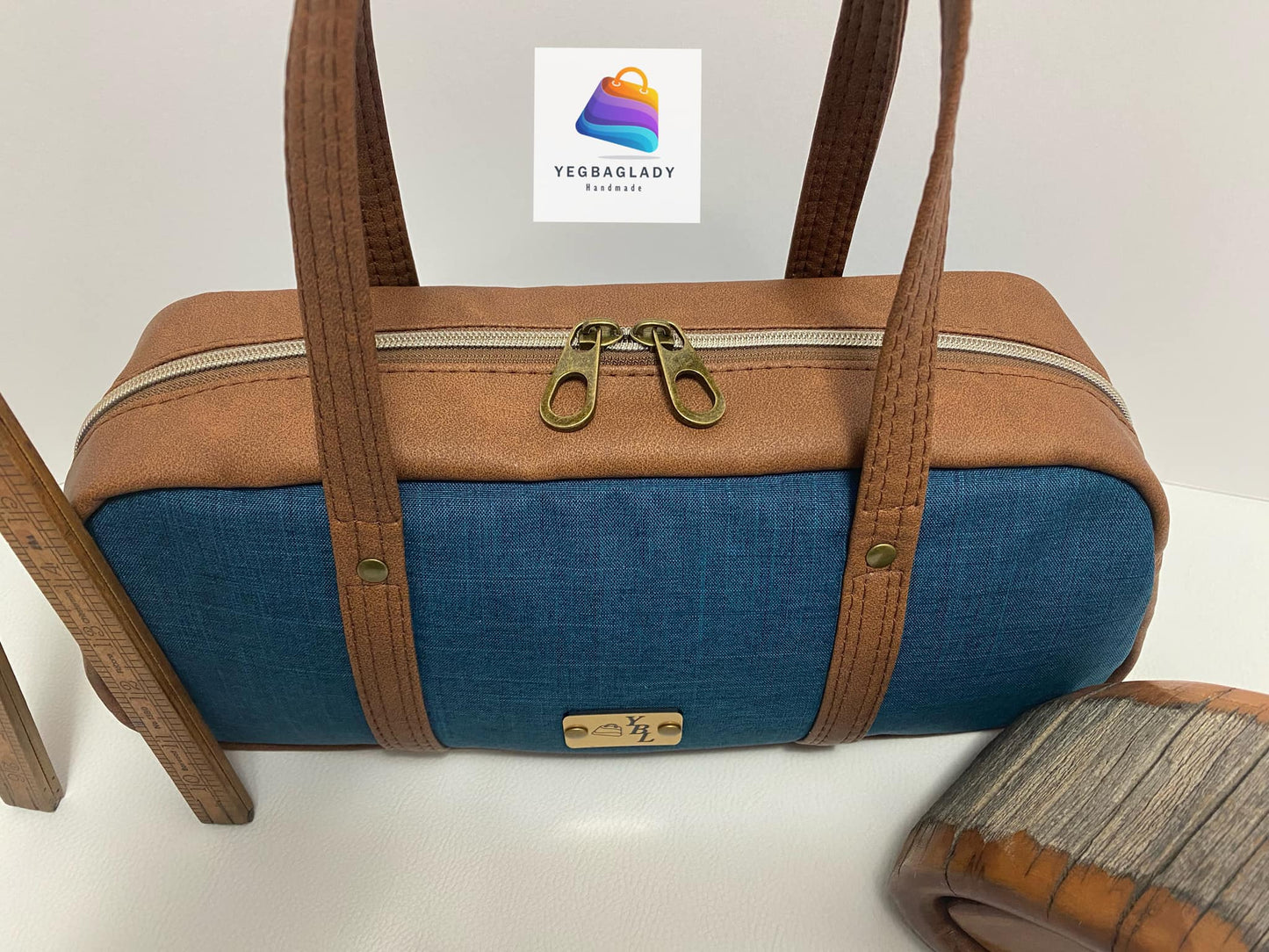 Cassiopeia East West Bag PDF Pattern