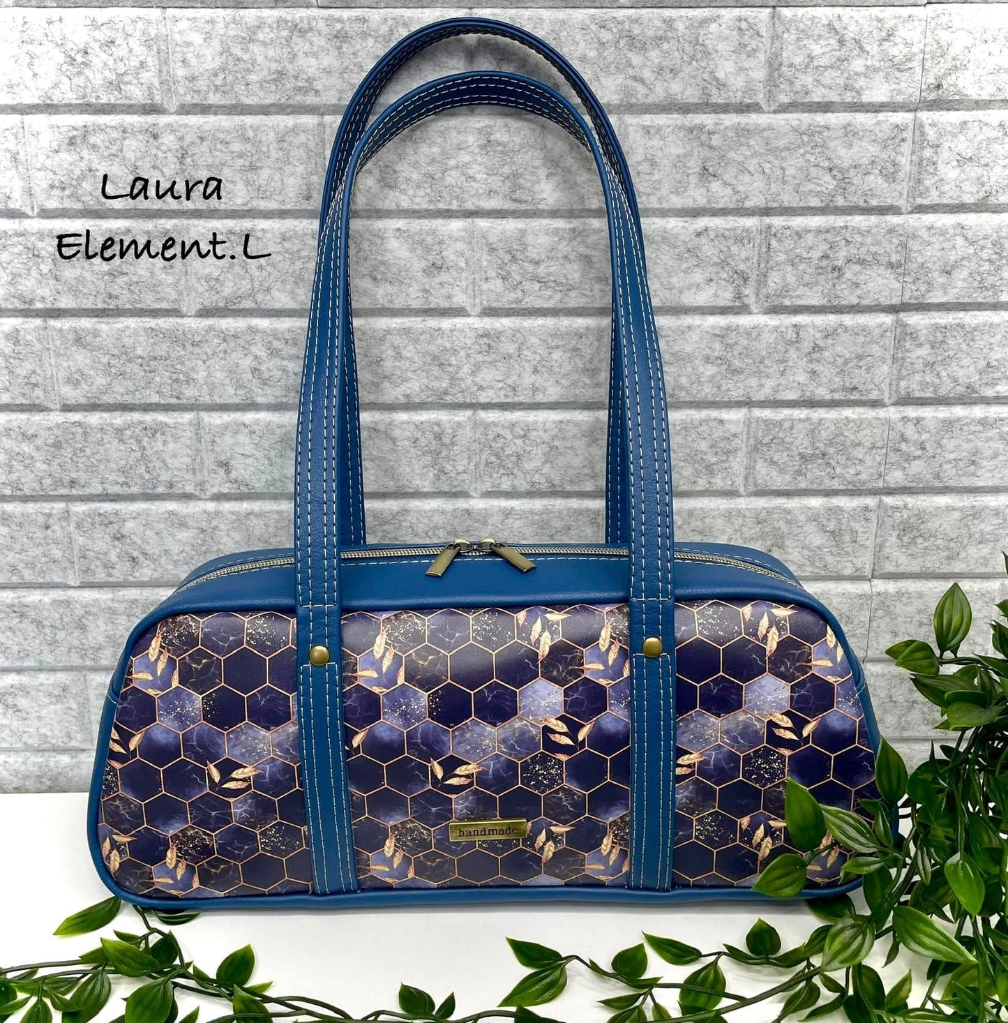 Cassiopeia East West Bag PDF Pattern