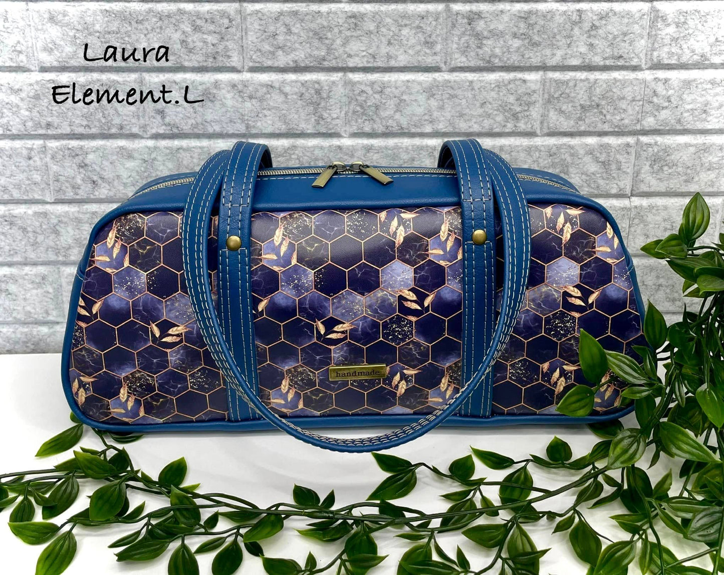 Cassiopeia East West Bag PDF Pattern