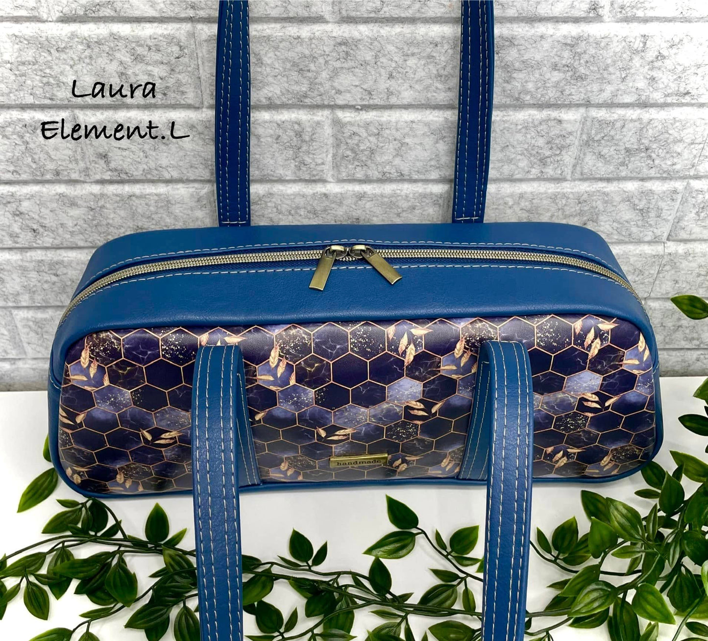 Cassiopeia East West Bag PDF Pattern