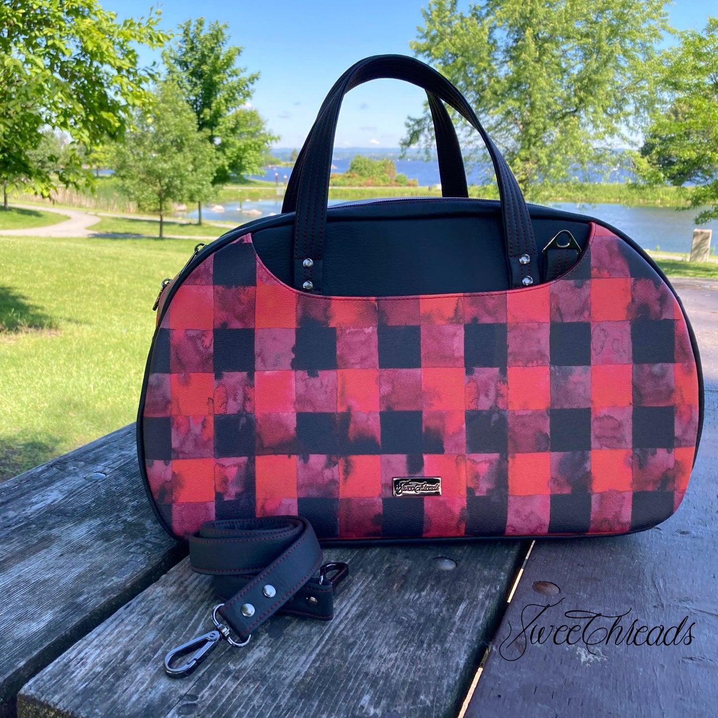 Oro Rosa Travel Bag aka "The Beast" PDF Pattern