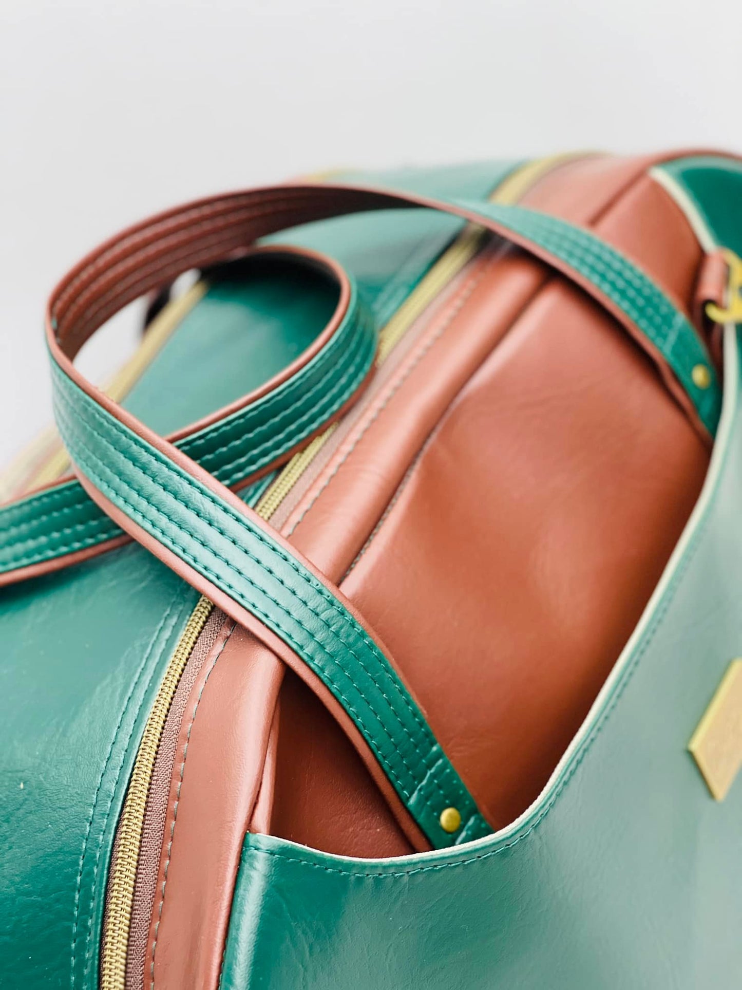 Oro Rosa Travel Bag aka "The Beast" PDF Pattern