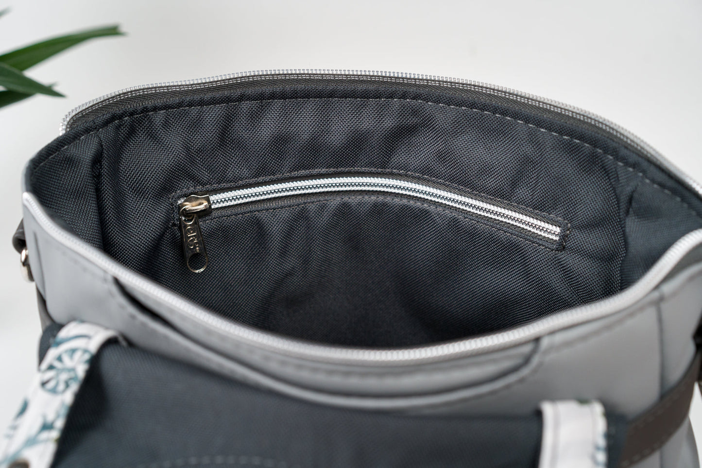 Isolina Cross-Body Bag PDF Pattern