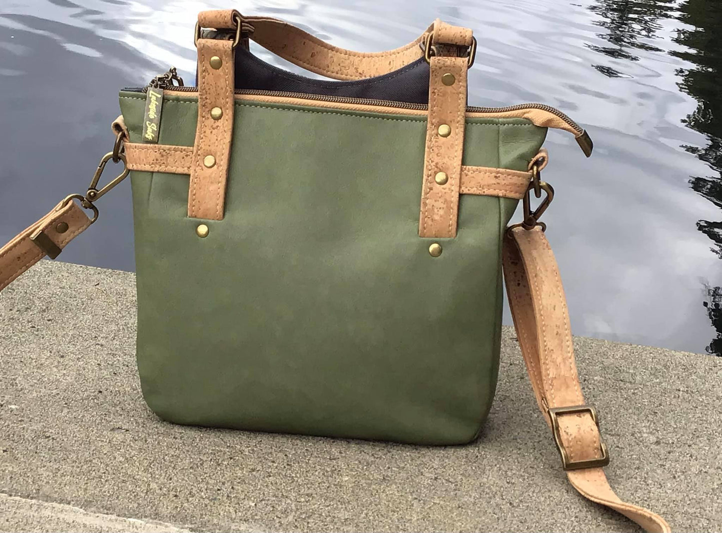 Isolina Cross-Body Bag PDF Pattern