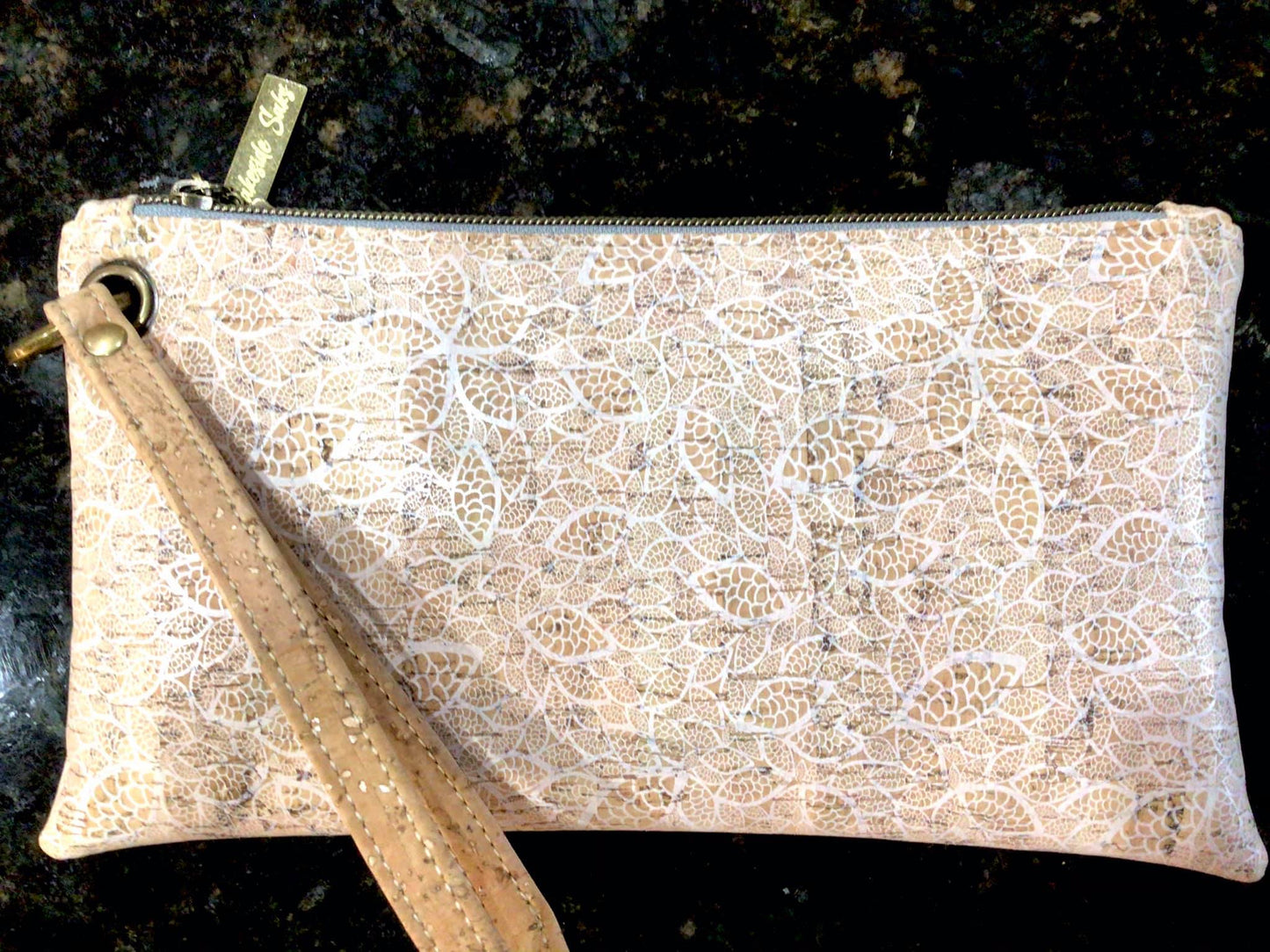 FREE Shazzy Wristlet 2.0 PDF Pattern
