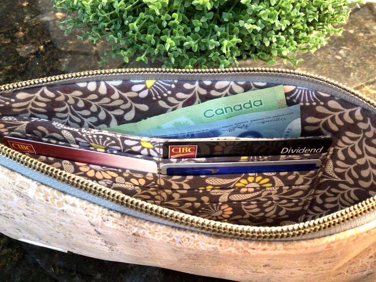 FREE Shazzy Wristlet 2.0 PDF Pattern