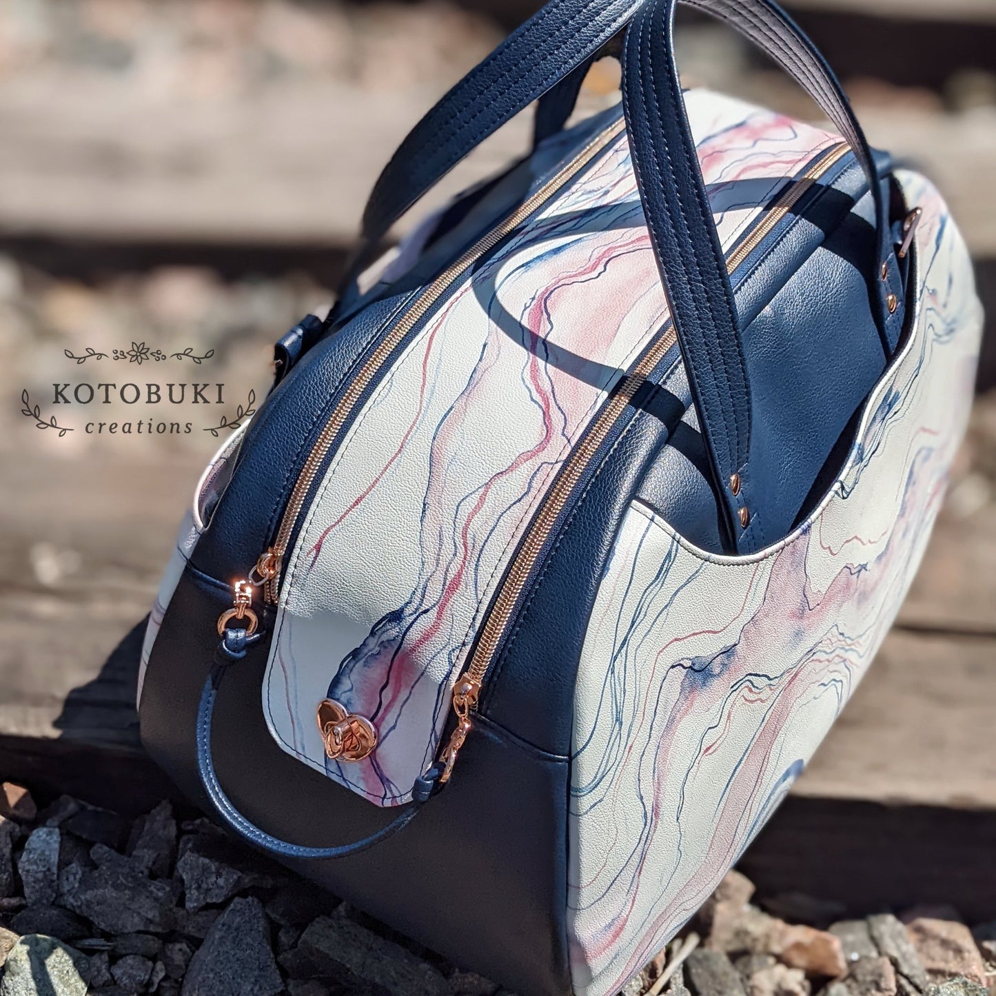 Oro Rosa Travel Bag aka "The Beast" PDF Pattern