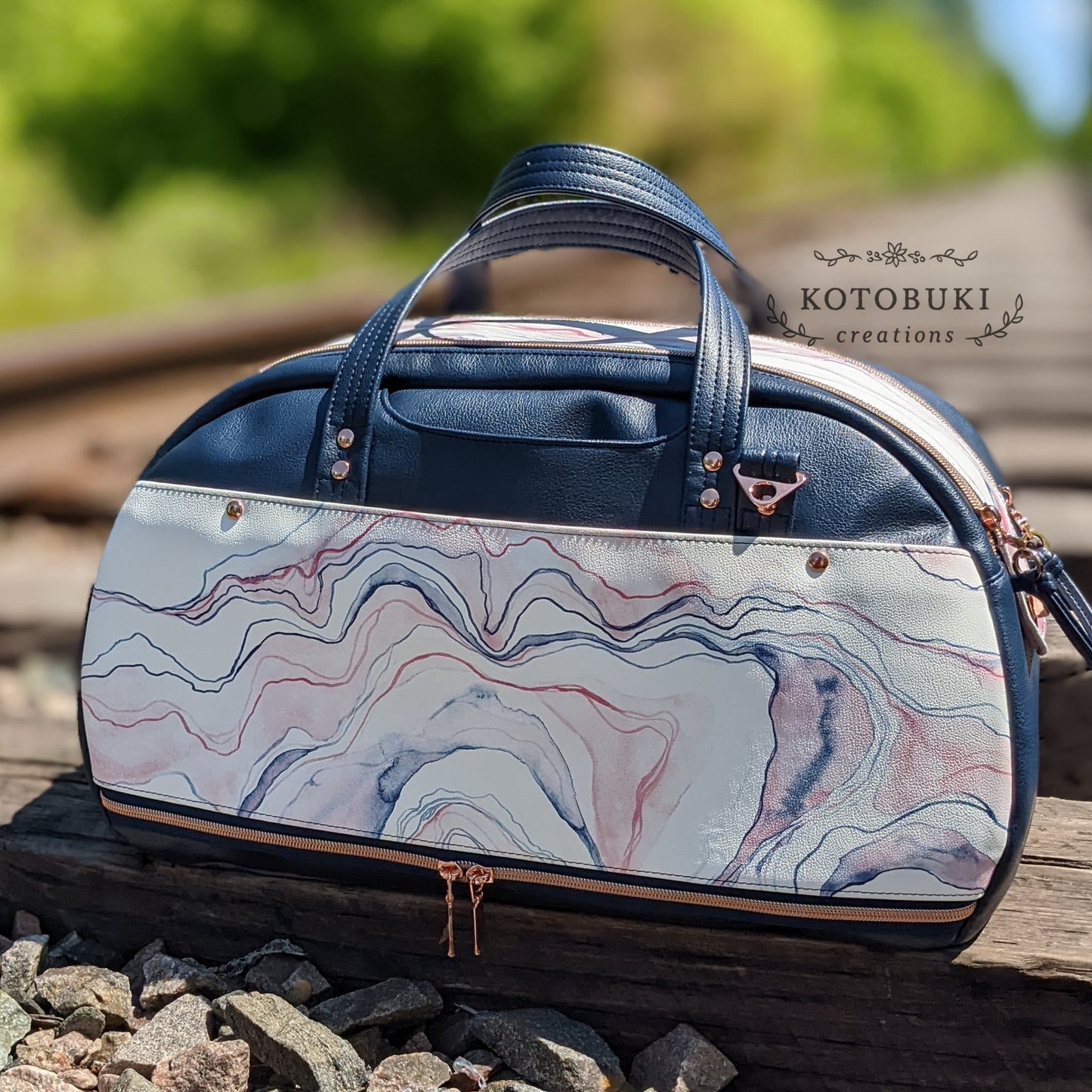 Oro Rosa Travel Bag aka "The Beast" PDF Pattern