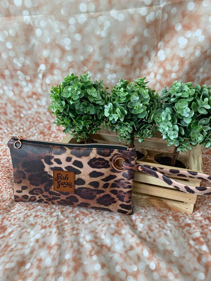 FREE Shazzy Wristlet 2.0 PDF Pattern