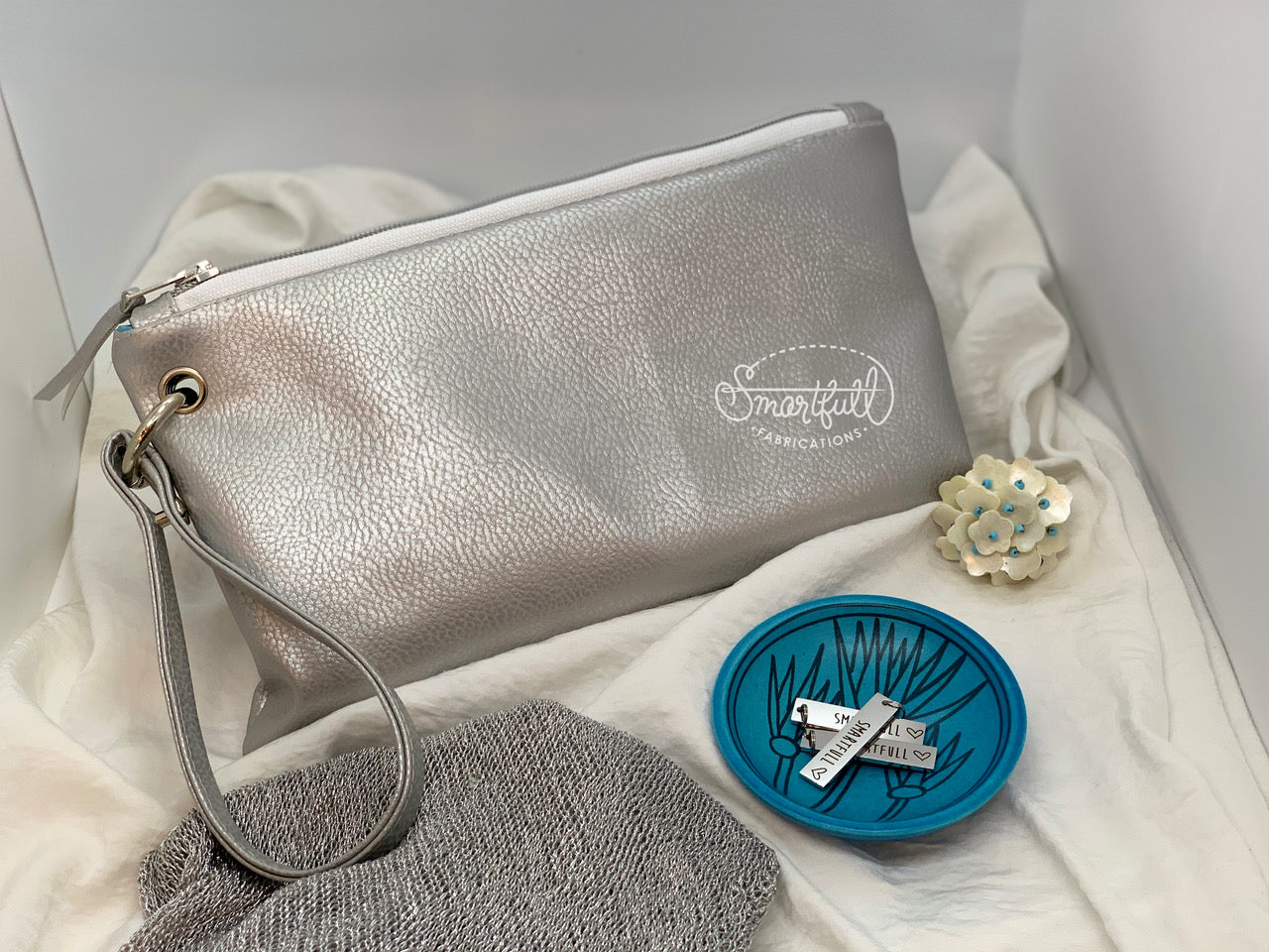 FREE Shazzy Wristlet 2.0 PDF Pattern