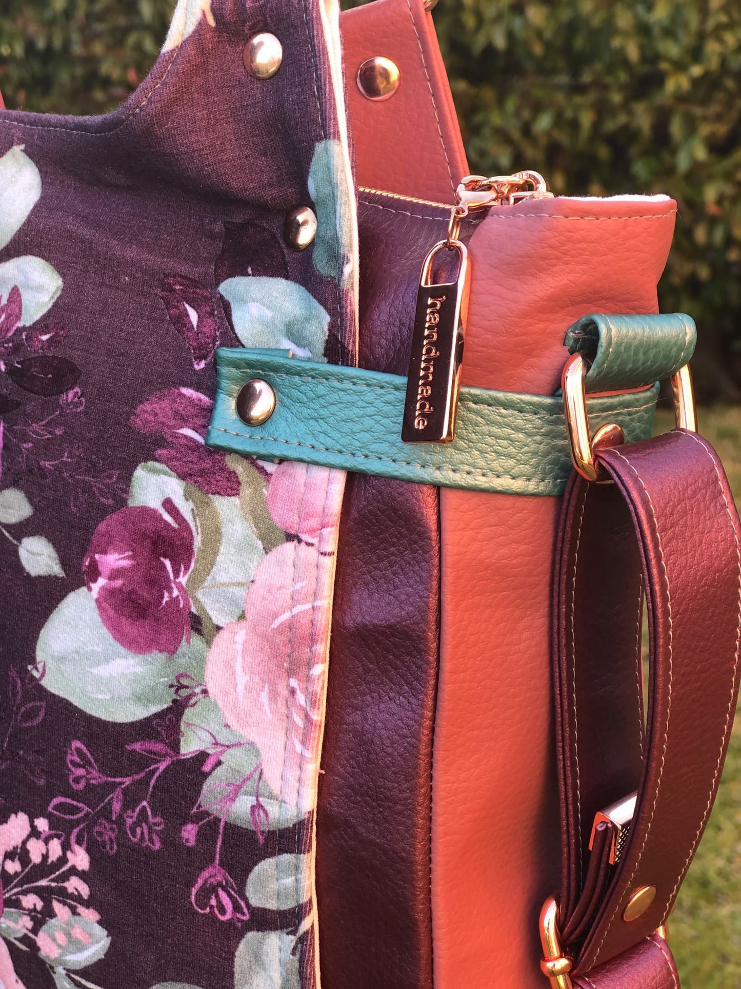 Isolina Cross-Body Bag PDF Pattern