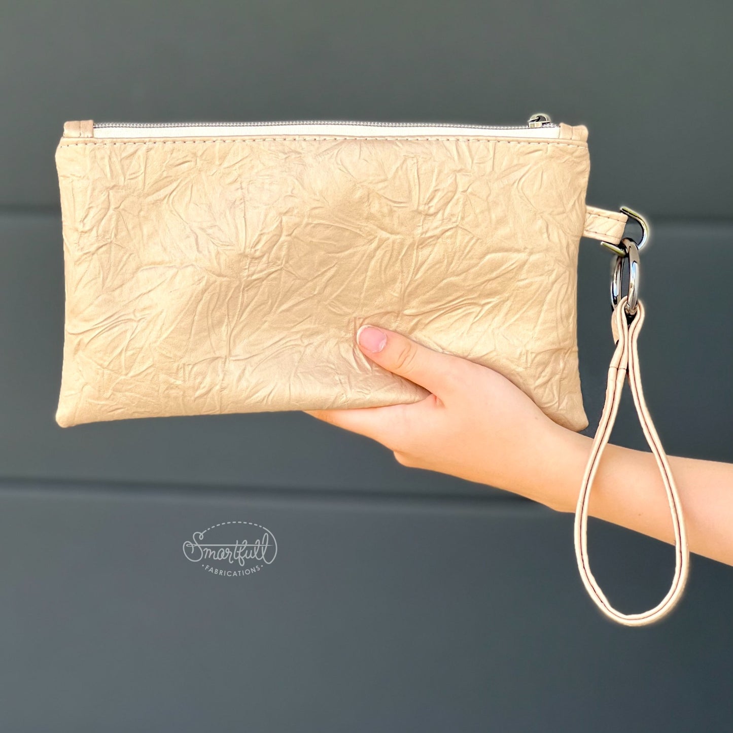 FREE Shazzy Wristlet 2.0 PDF Pattern
