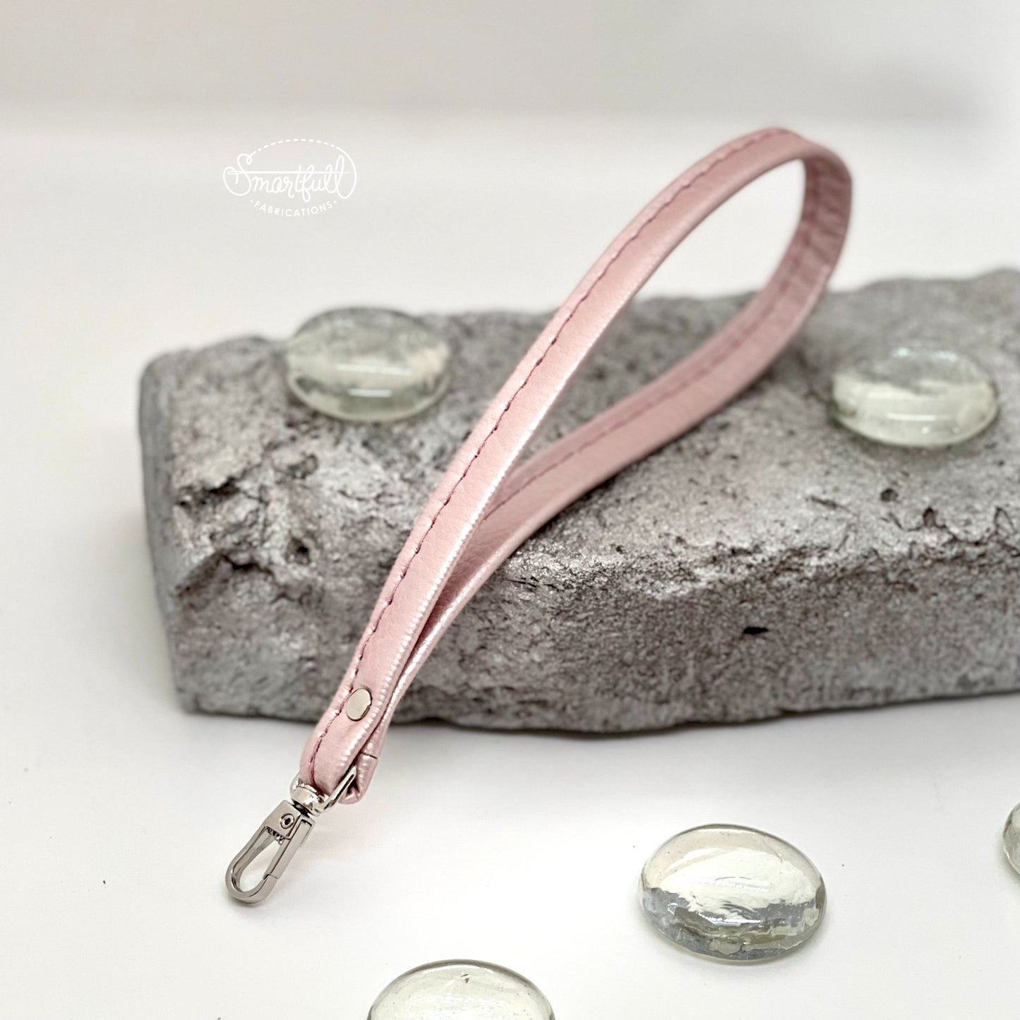 Mini Magda Wristlet PDF Pattern