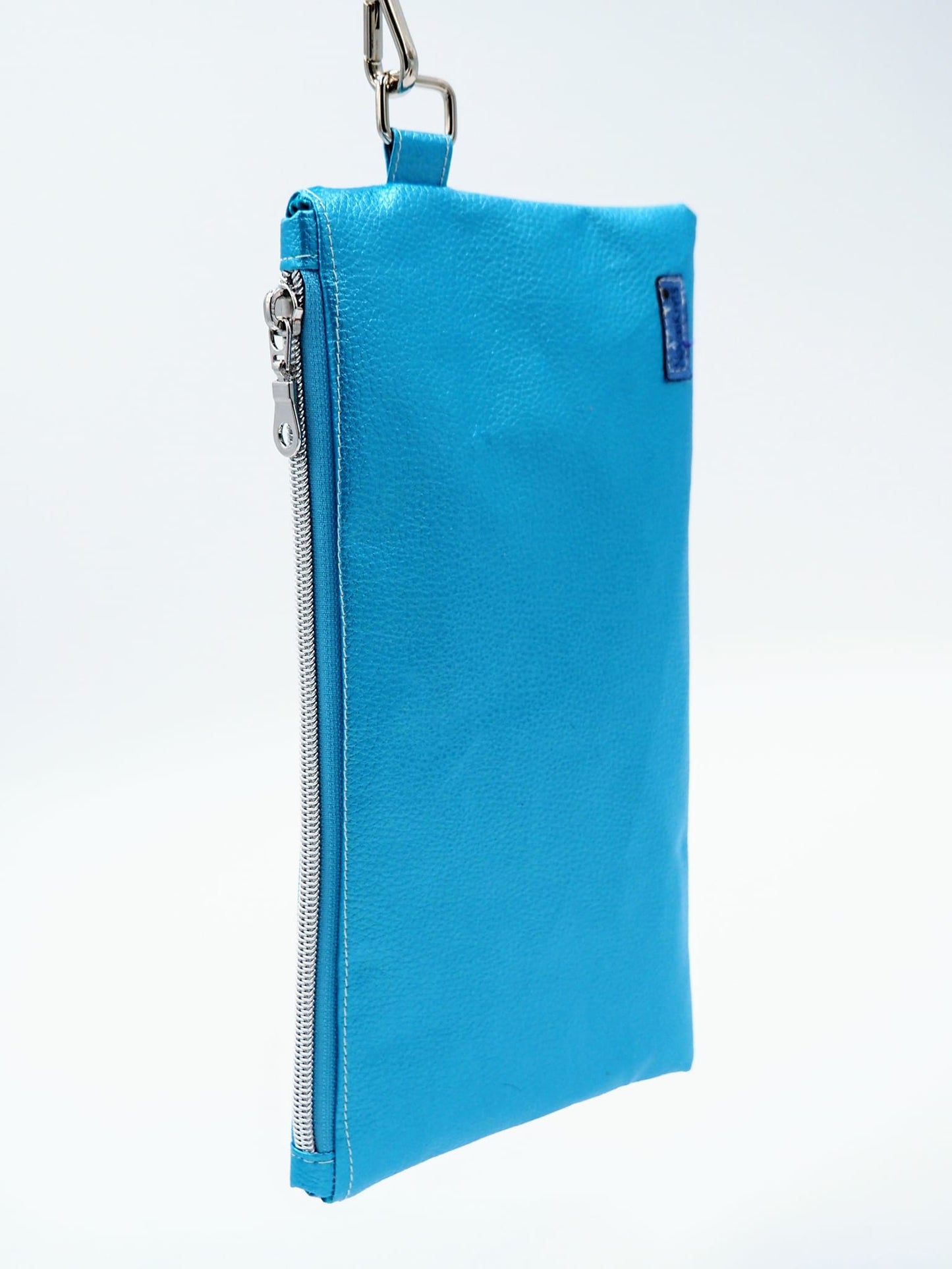 FREE Shazzy Wristlet 2.0 PDF Pattern