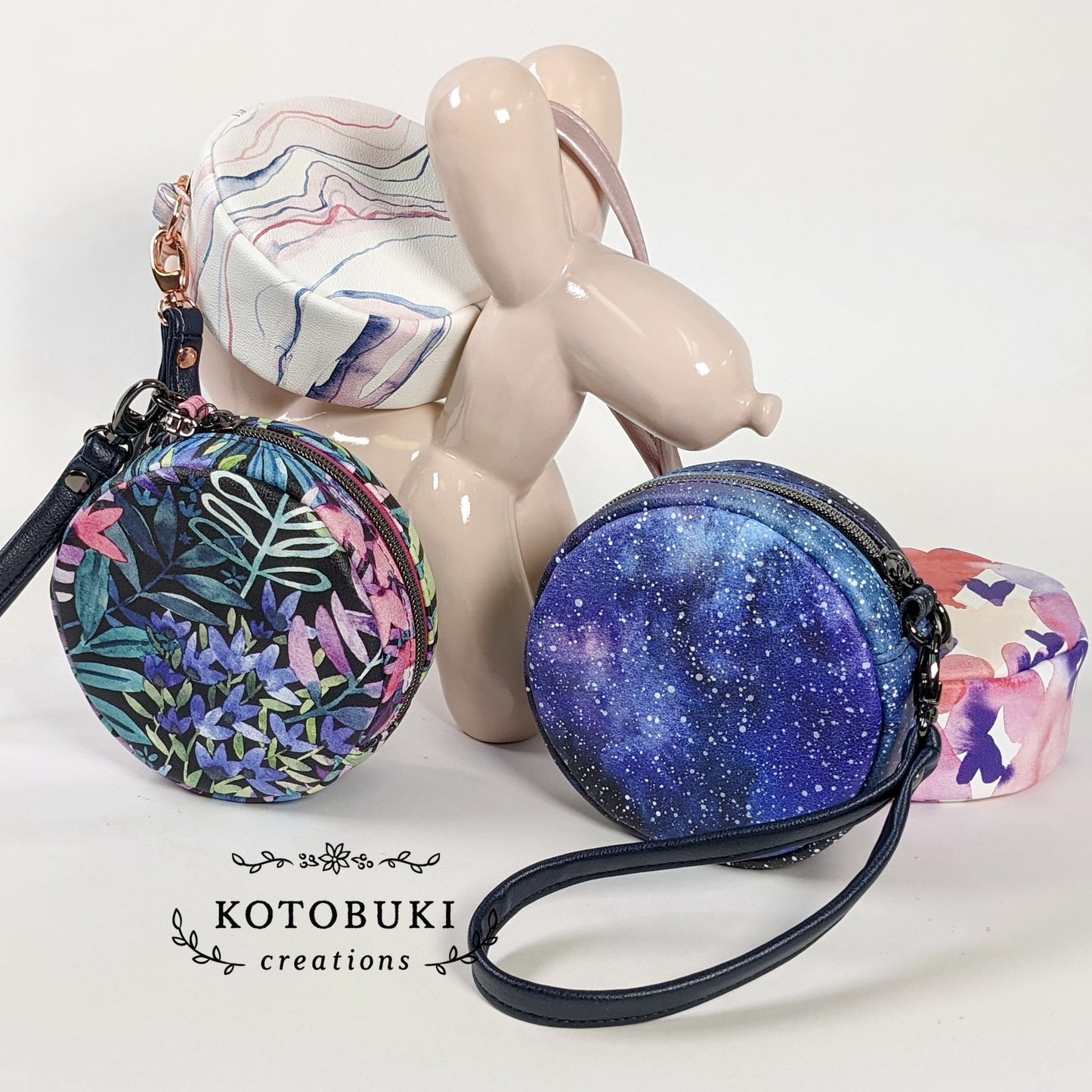 Mini Magda Wristlet PDF Pattern