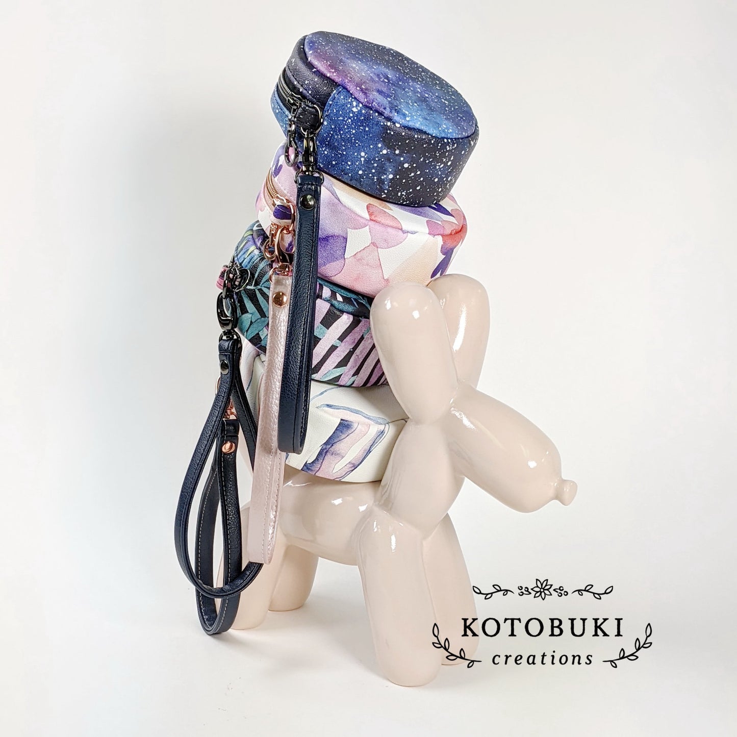 Mini Magda Wristlet PDF Pattern