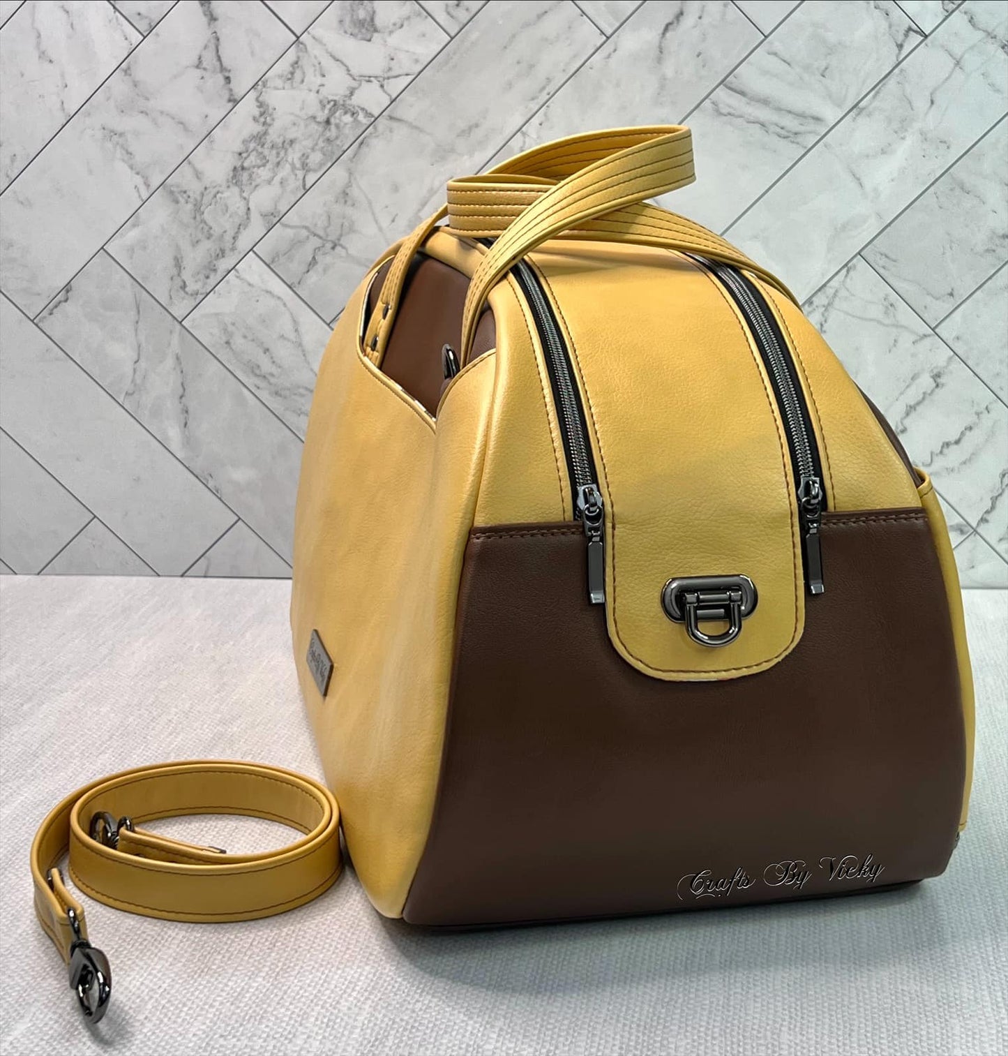 Oro Rosa Travel Bag aka "The Beast" PDF Pattern