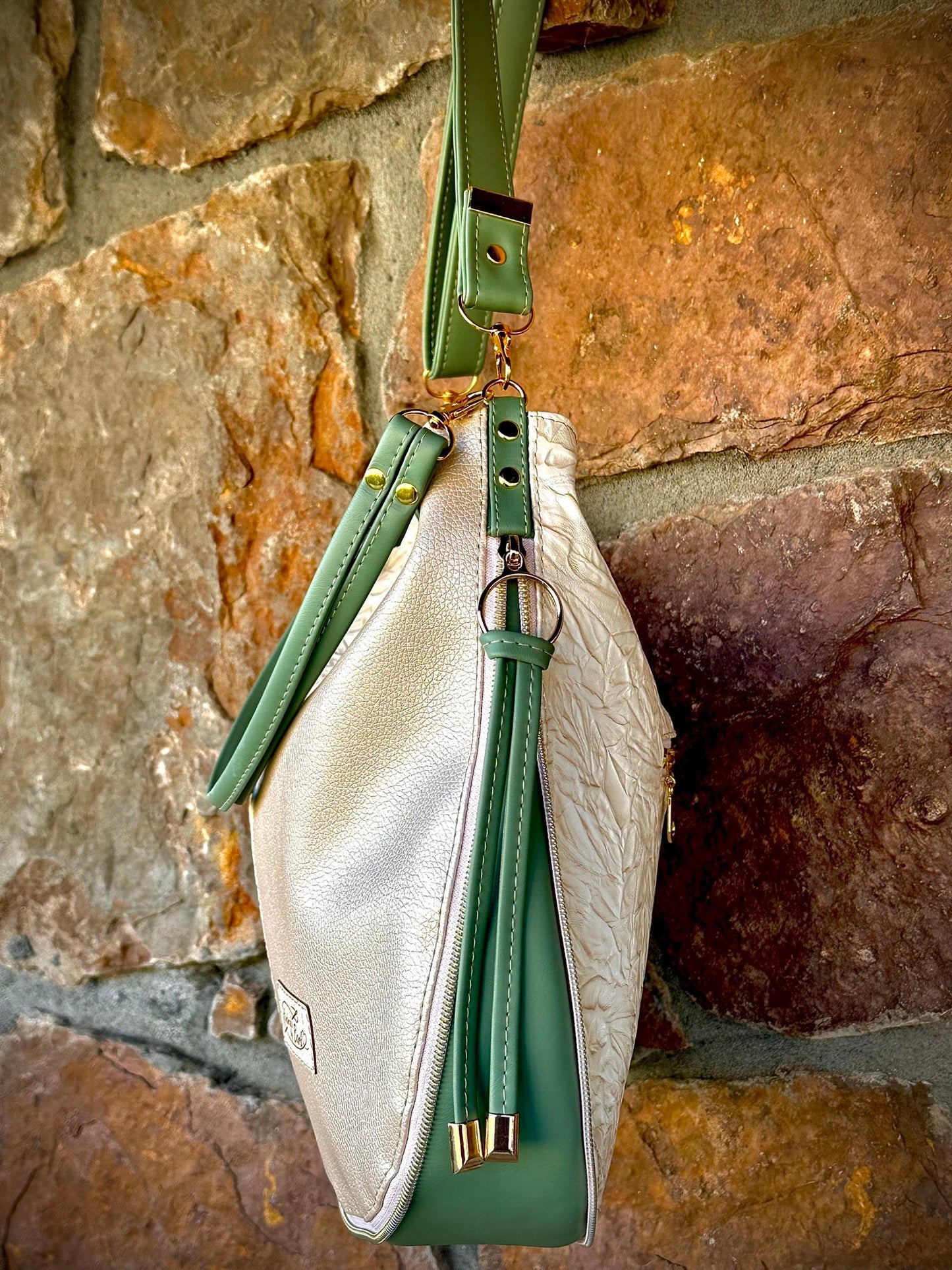 Elise Expandable Slouch PDF Pattern