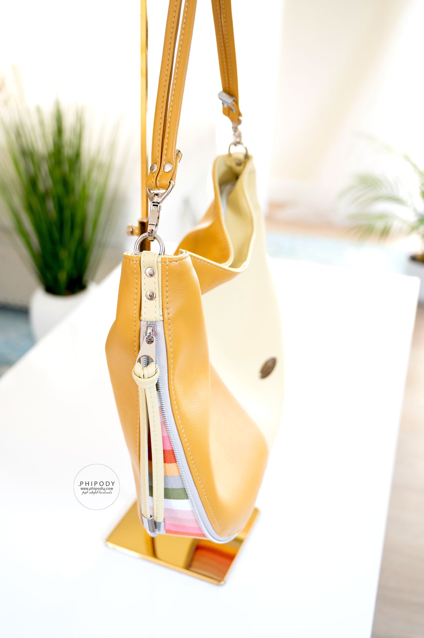 Elise Expandable Slouch PDF Pattern