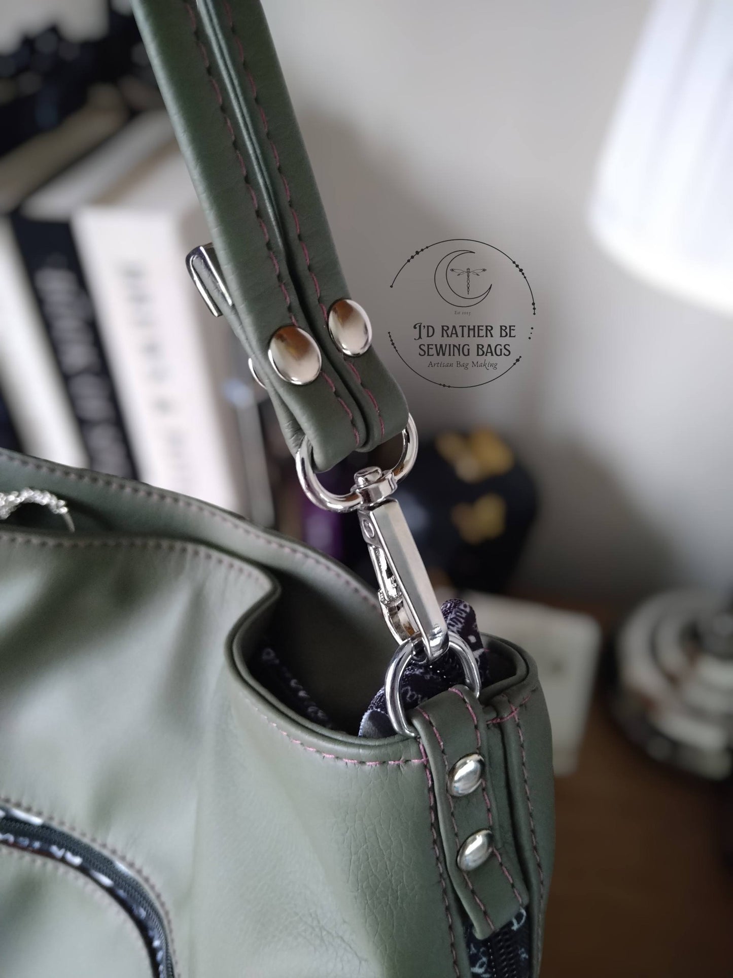 Elise Expandable Slouch PDF Pattern