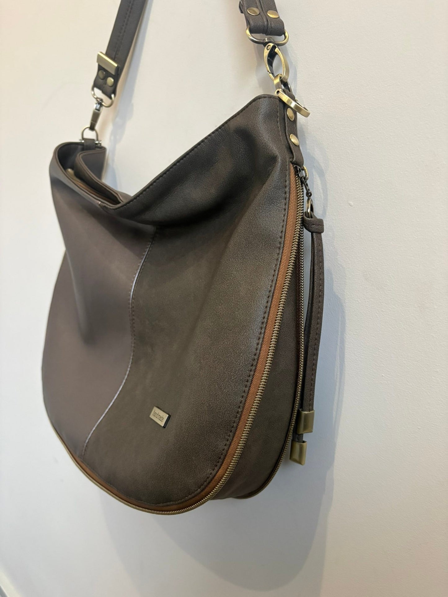 Elise Expandable Slouch PDF Pattern