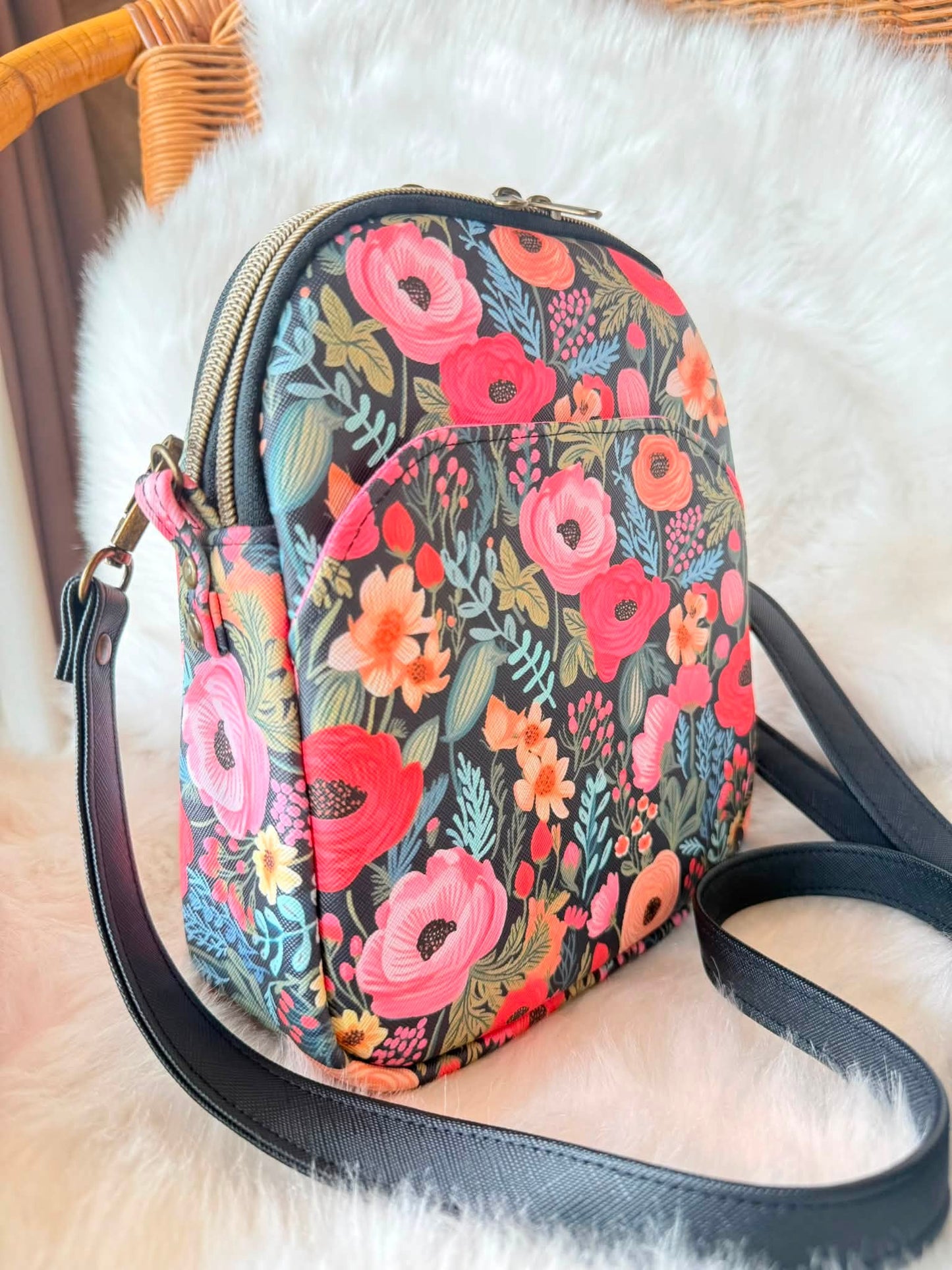 Delilah Dual-Compartment Cross-Body PDF Pattern