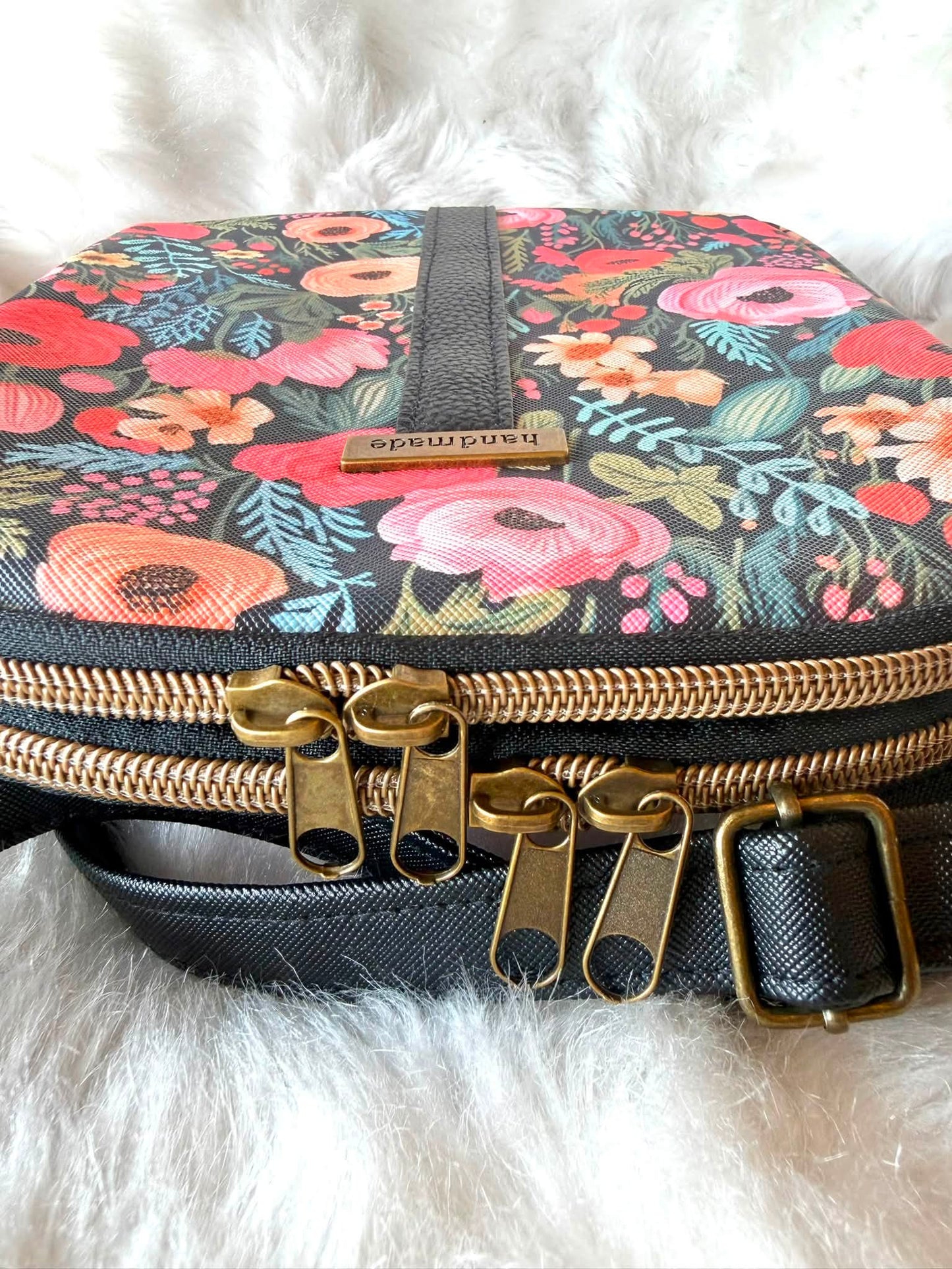 Delilah Dual-Compartment Cross-Body PDF Pattern