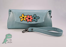 Load image into Gallery viewer, Date Night Deana Clutch Wallet PDF Pattern
