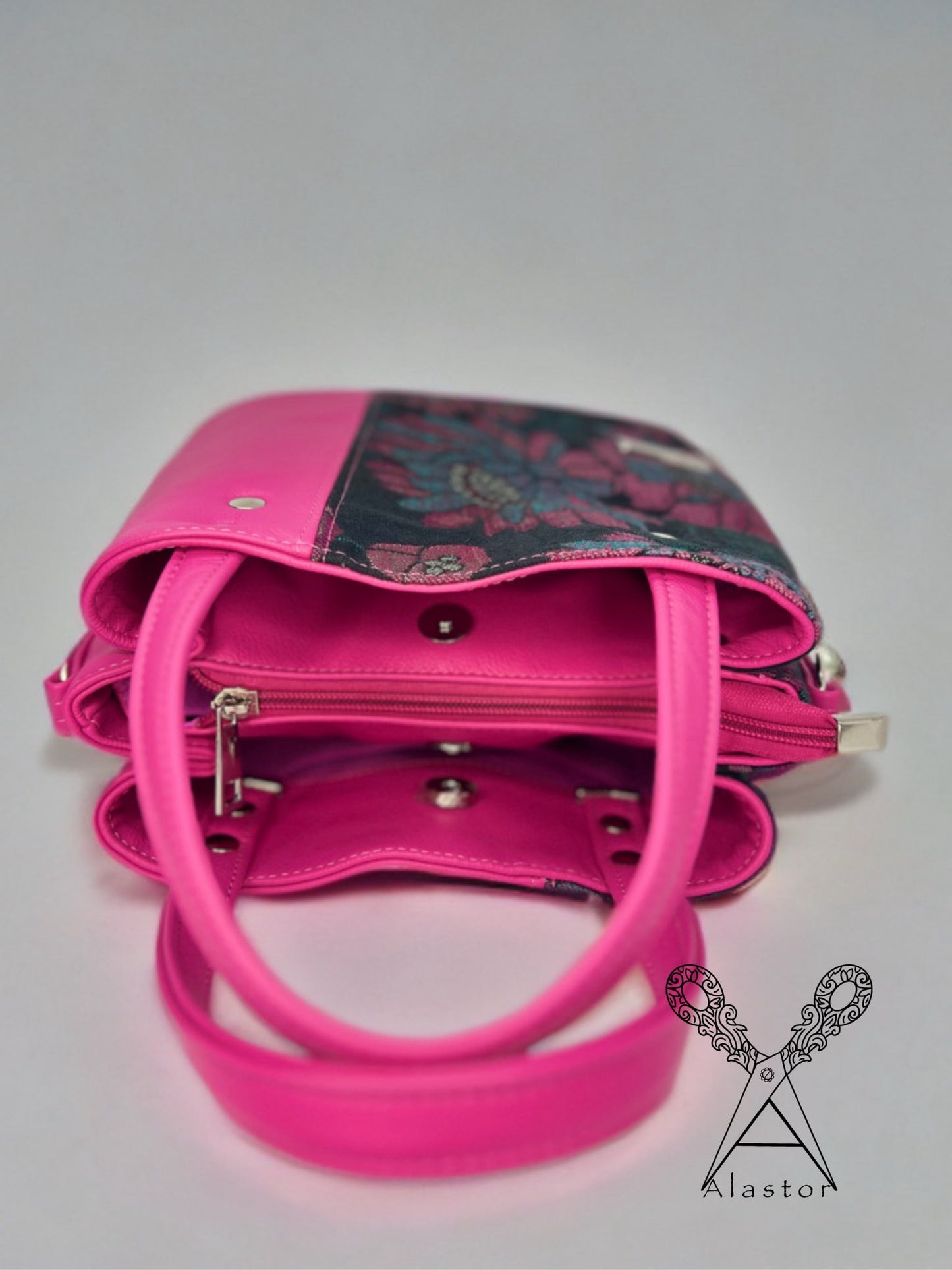 Soraya Divider Handbag PDF Pattern