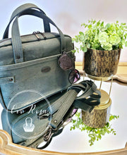 Load image into Gallery viewer, Carlotta Commuter PDF Pattern

