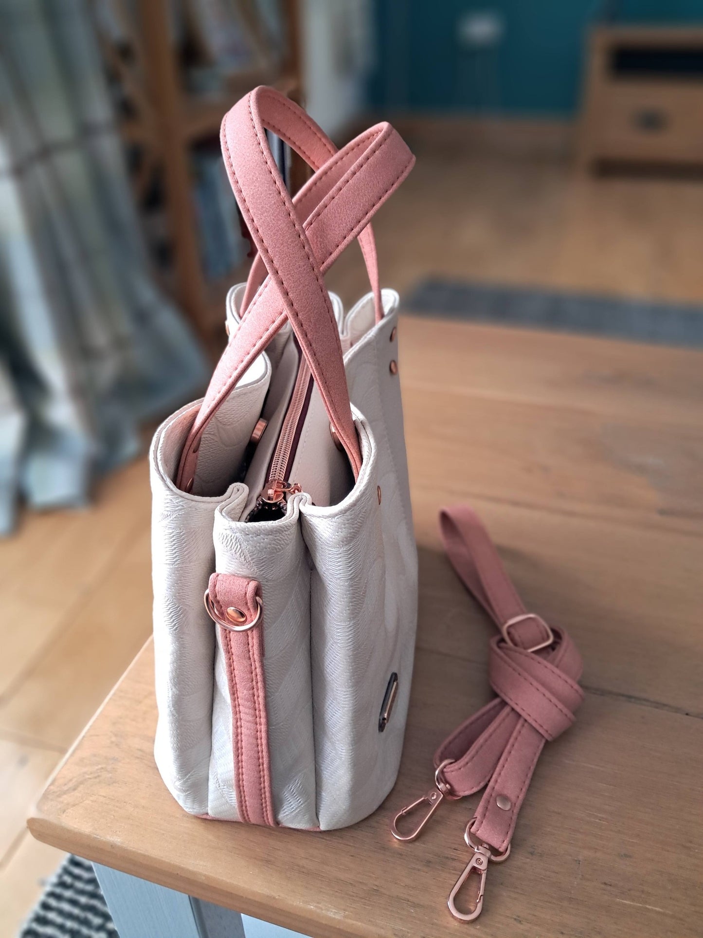 Soraya Divider Handbag PDF Pattern