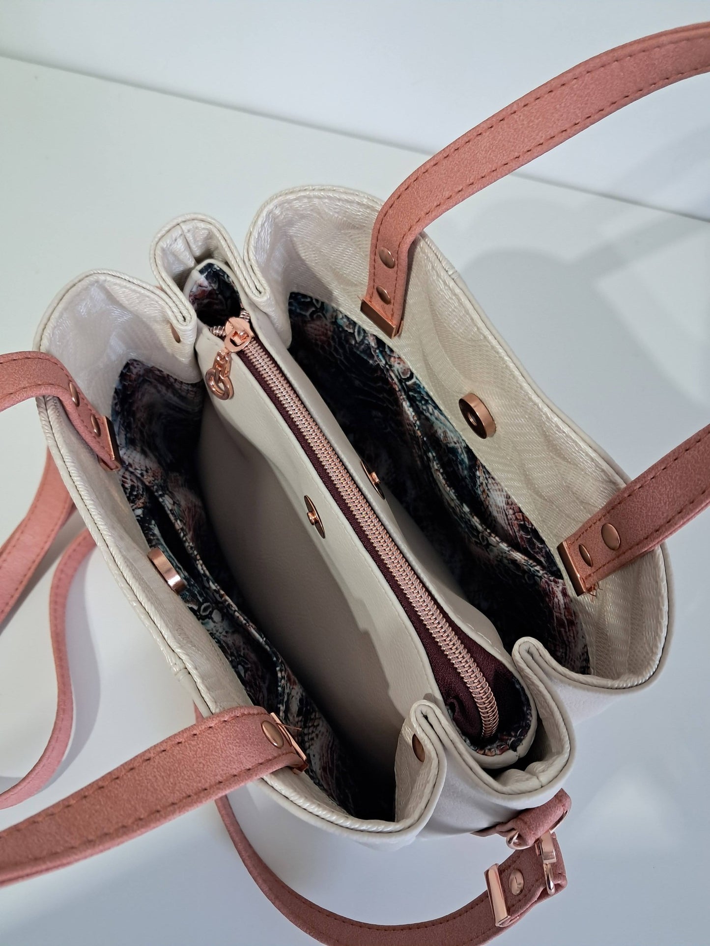 Soraya Divider Handbag PDF Pattern