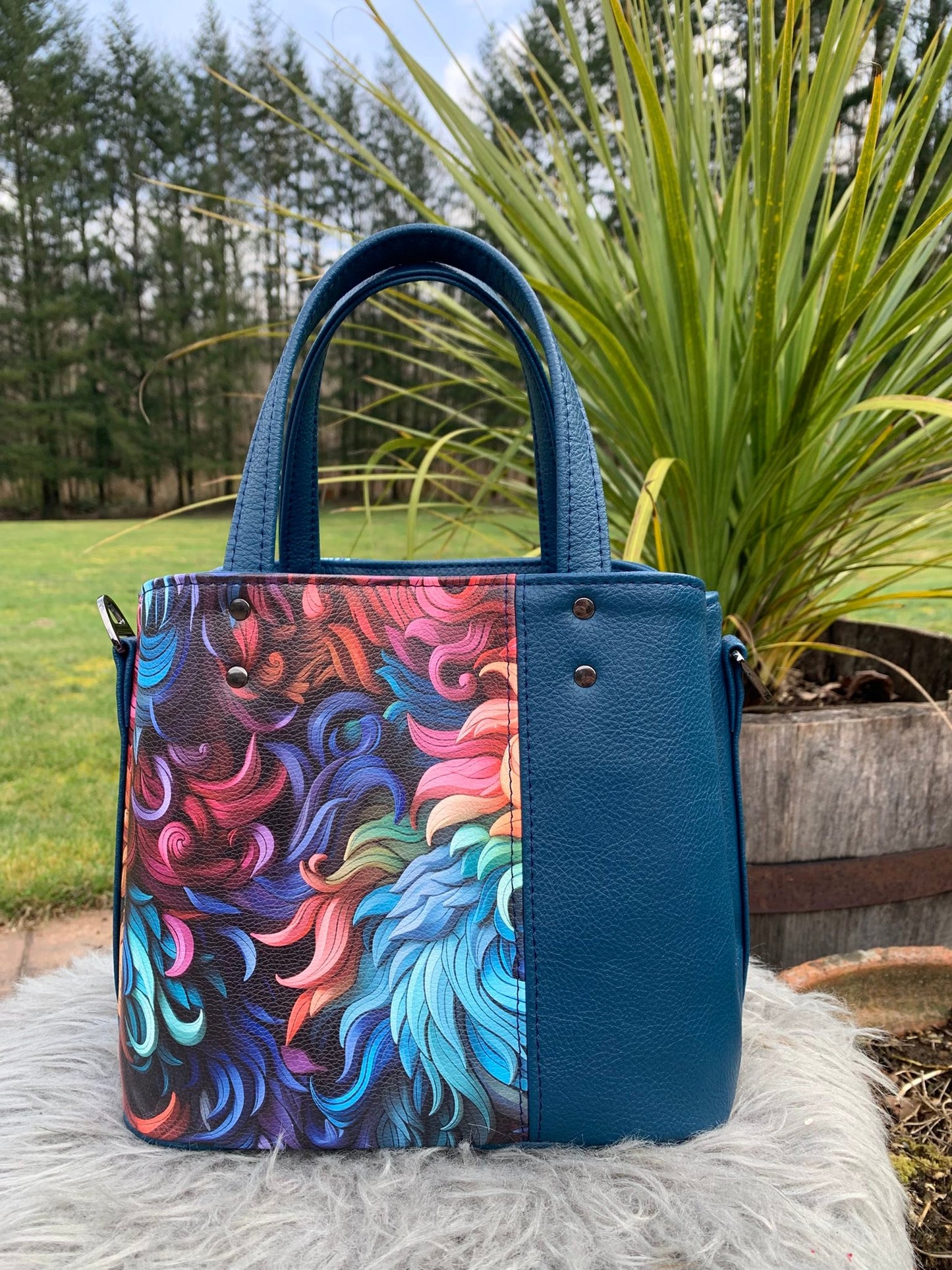 Soraya Divider Handbag PDF Pattern