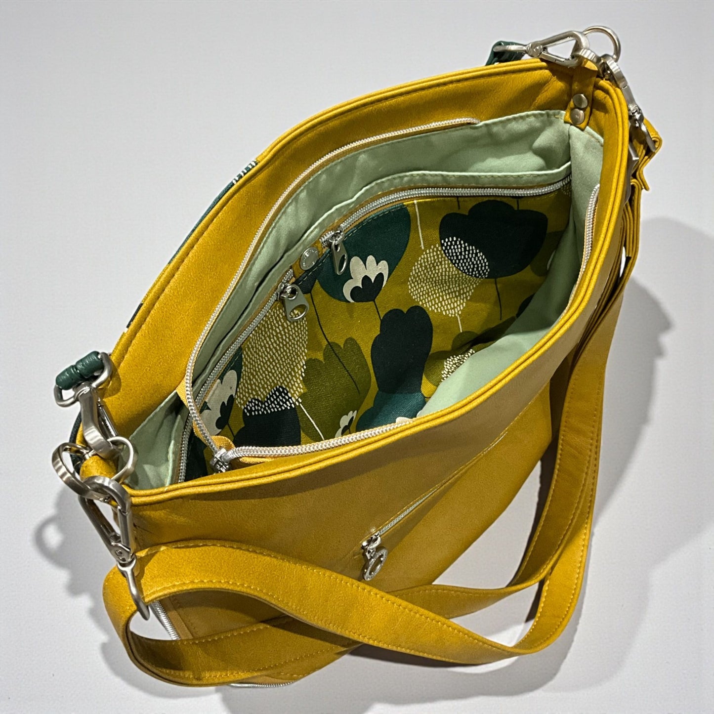 Elise Expandable Slouch PDF Pattern