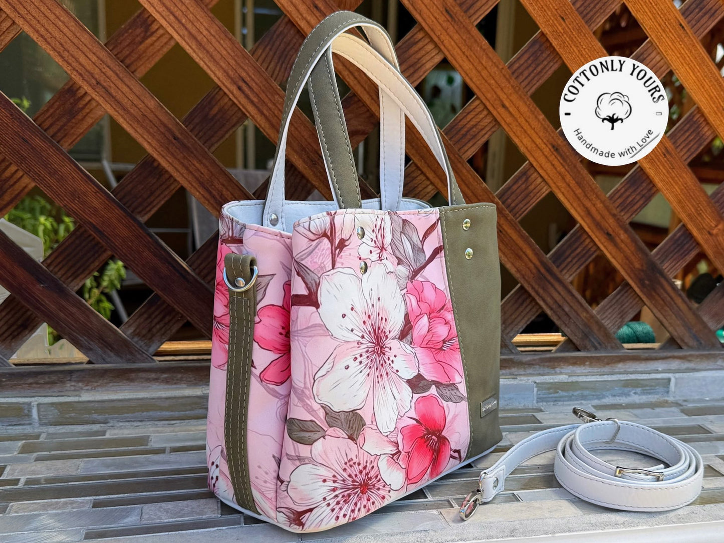 Soraya Divider Handbag PDF Pattern