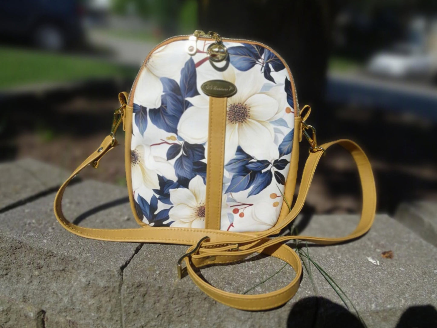 Delilah Dual-Compartment Cross-Body PDF Pattern