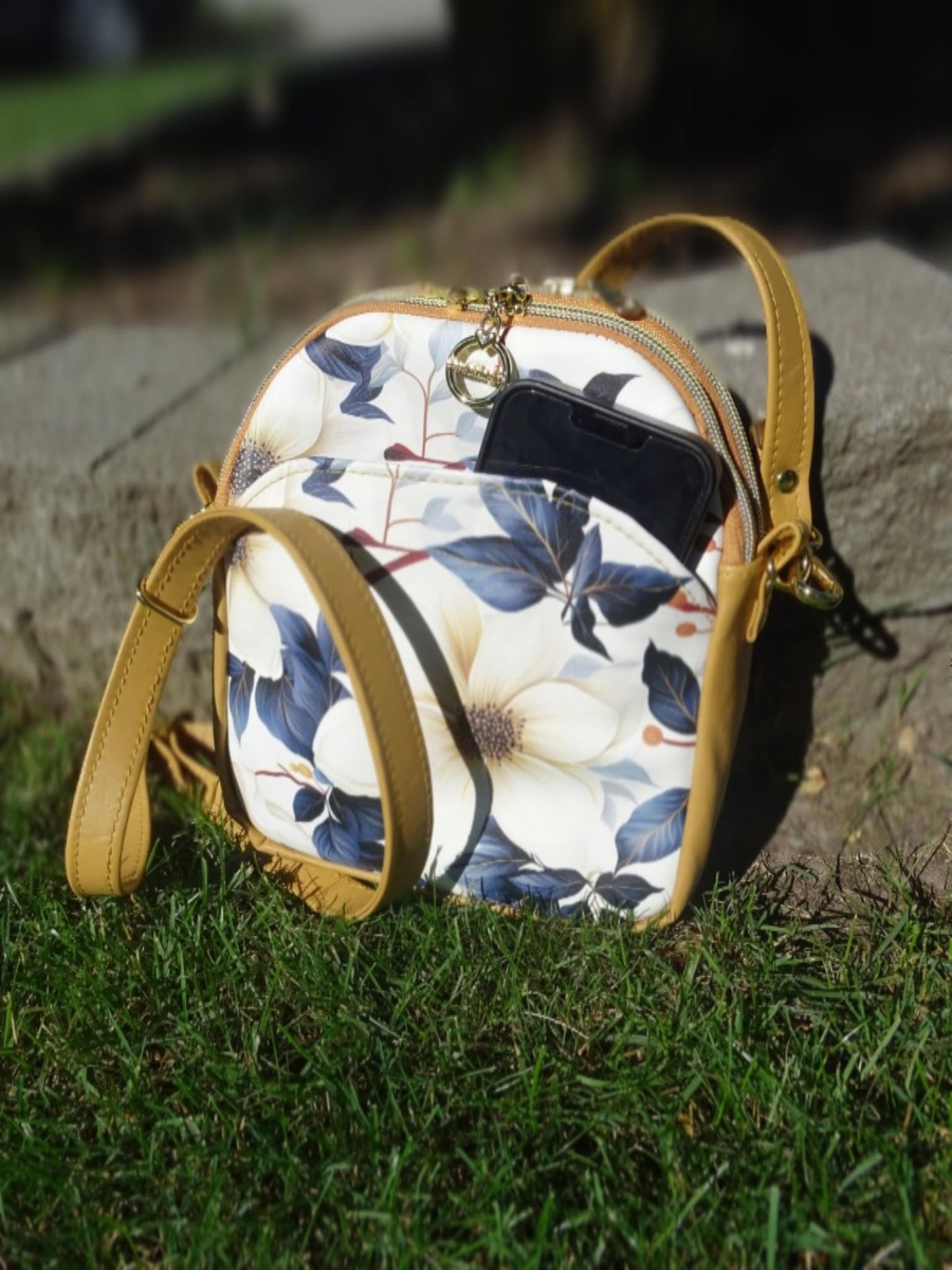 Delilah Dual-Compartment Cross-Body PDF Pattern