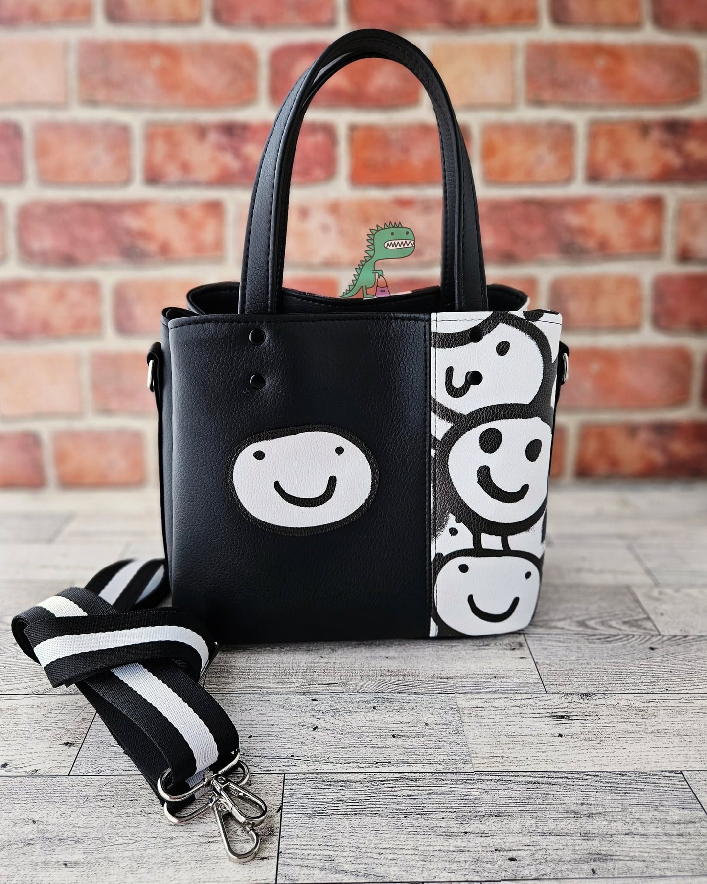 Soraya Divider Handbag PDF Pattern