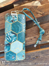 Load image into Gallery viewer, Date Night Deana Clutch Wallet PDF Pattern
